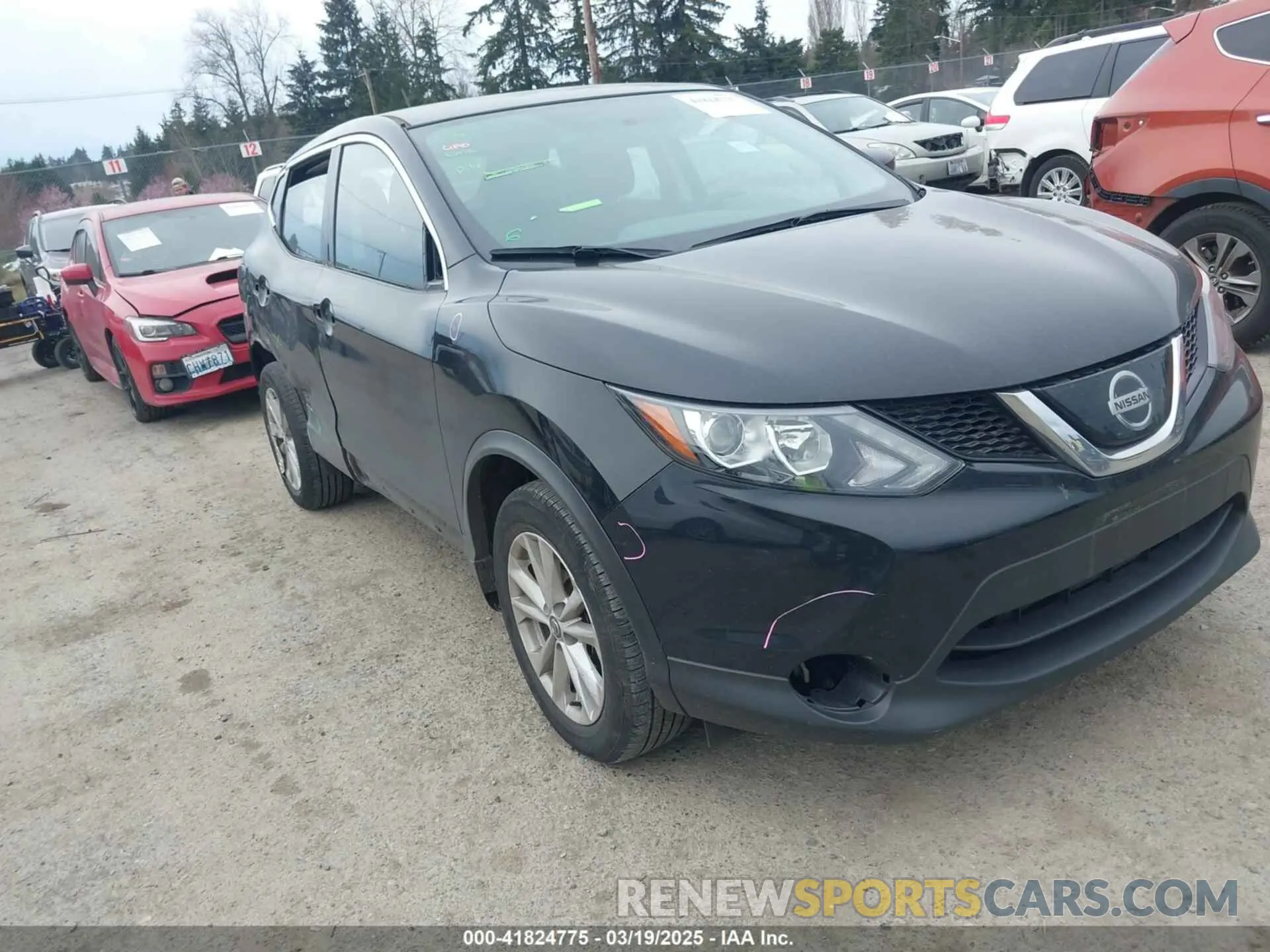 1 Photograph of a damaged car JN1BJ1CR6KW350001 NISSAN ROGUE SPORT 2019
