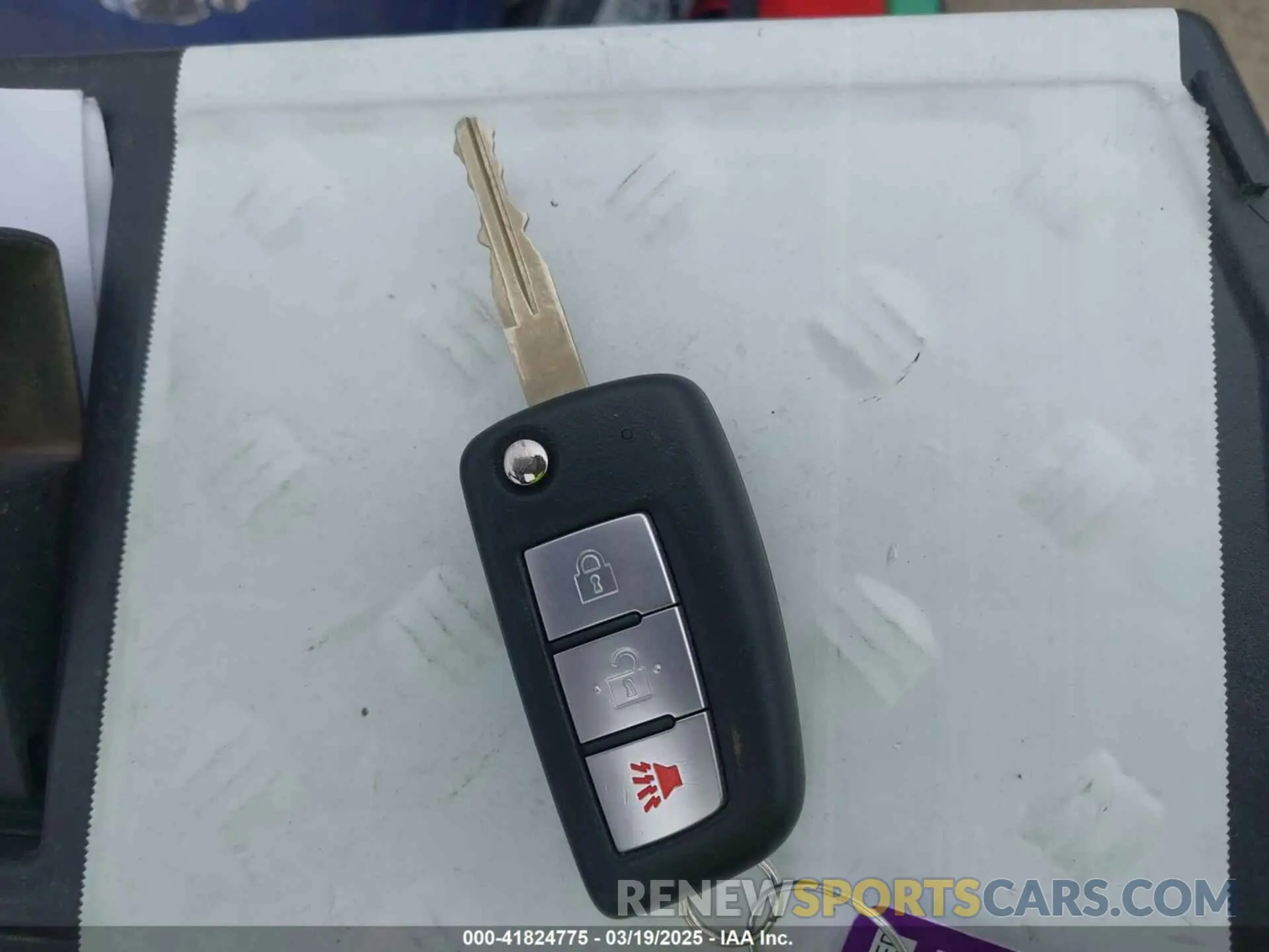 11 Photograph of a damaged car JN1BJ1CR6KW350001 NISSAN ROGUE SPORT 2019