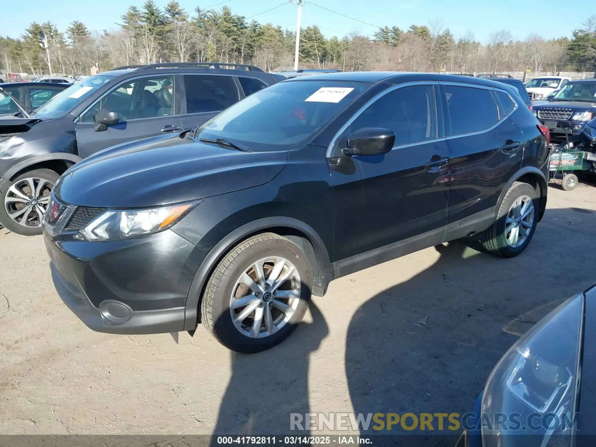 2 Photograph of a damaged car JN1BJ1CR7KW311109 NISSAN ROGUE SPORT 2019