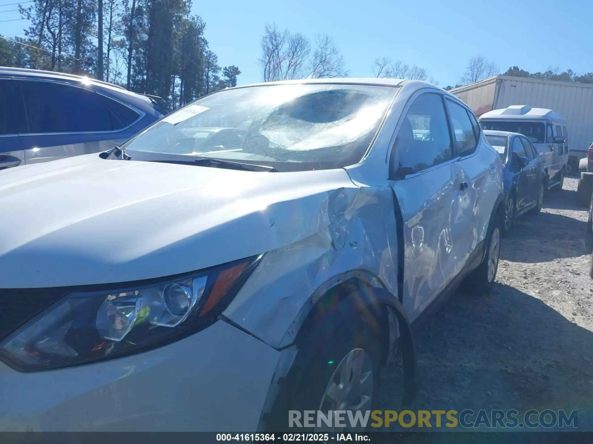 6 Photograph of a damaged car JN1BJ1CR7KW318108 NISSAN ROGUE SPORT 2019