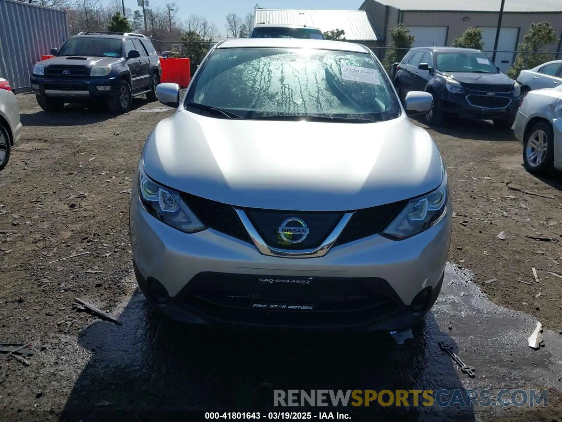 13 Photograph of a damaged car JN1BJ1CR7KW333451 NISSAN ROGUE SPORT 2019