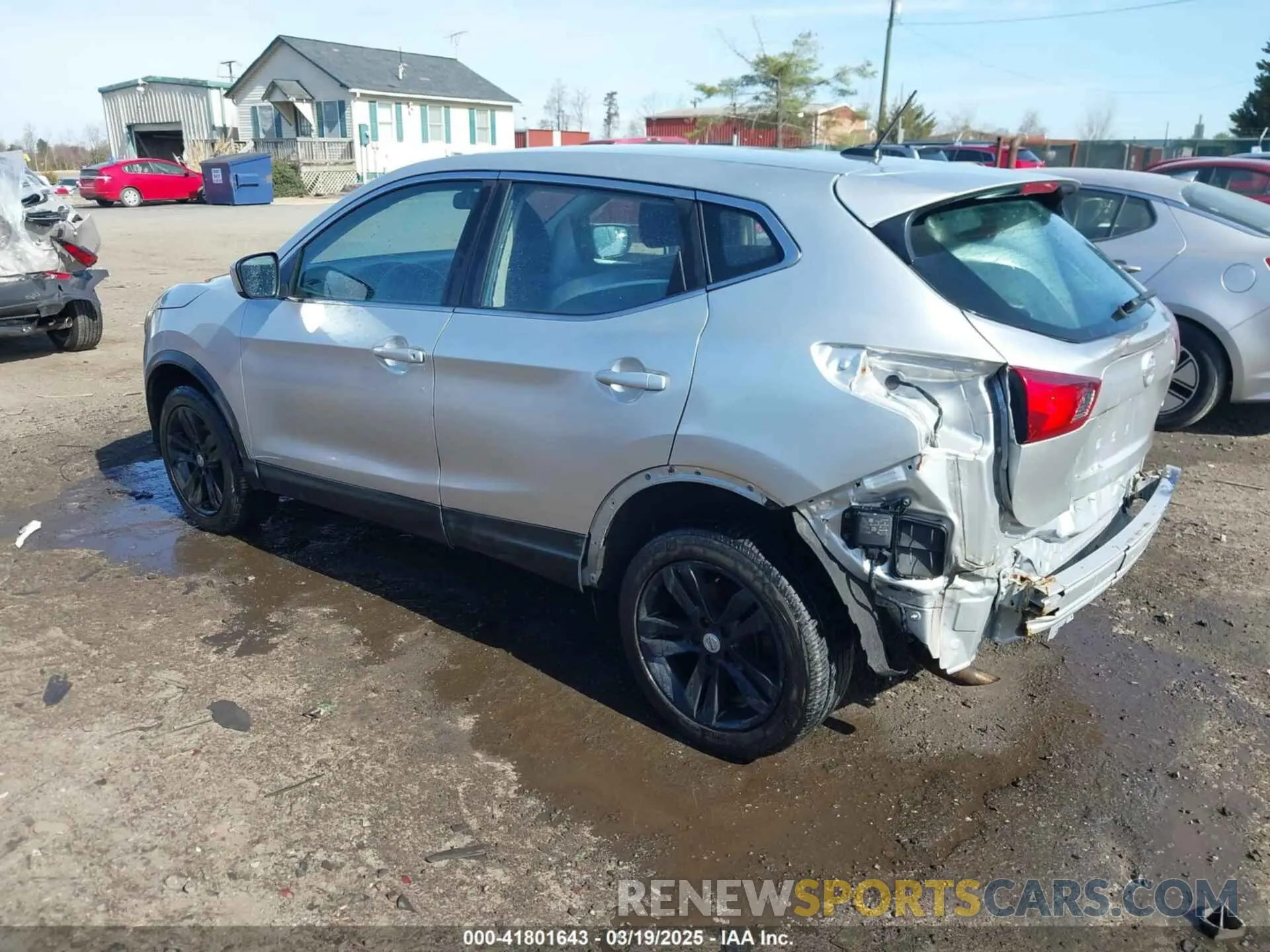 3 Photograph of a damaged car JN1BJ1CR7KW333451 NISSAN ROGUE SPORT 2019
