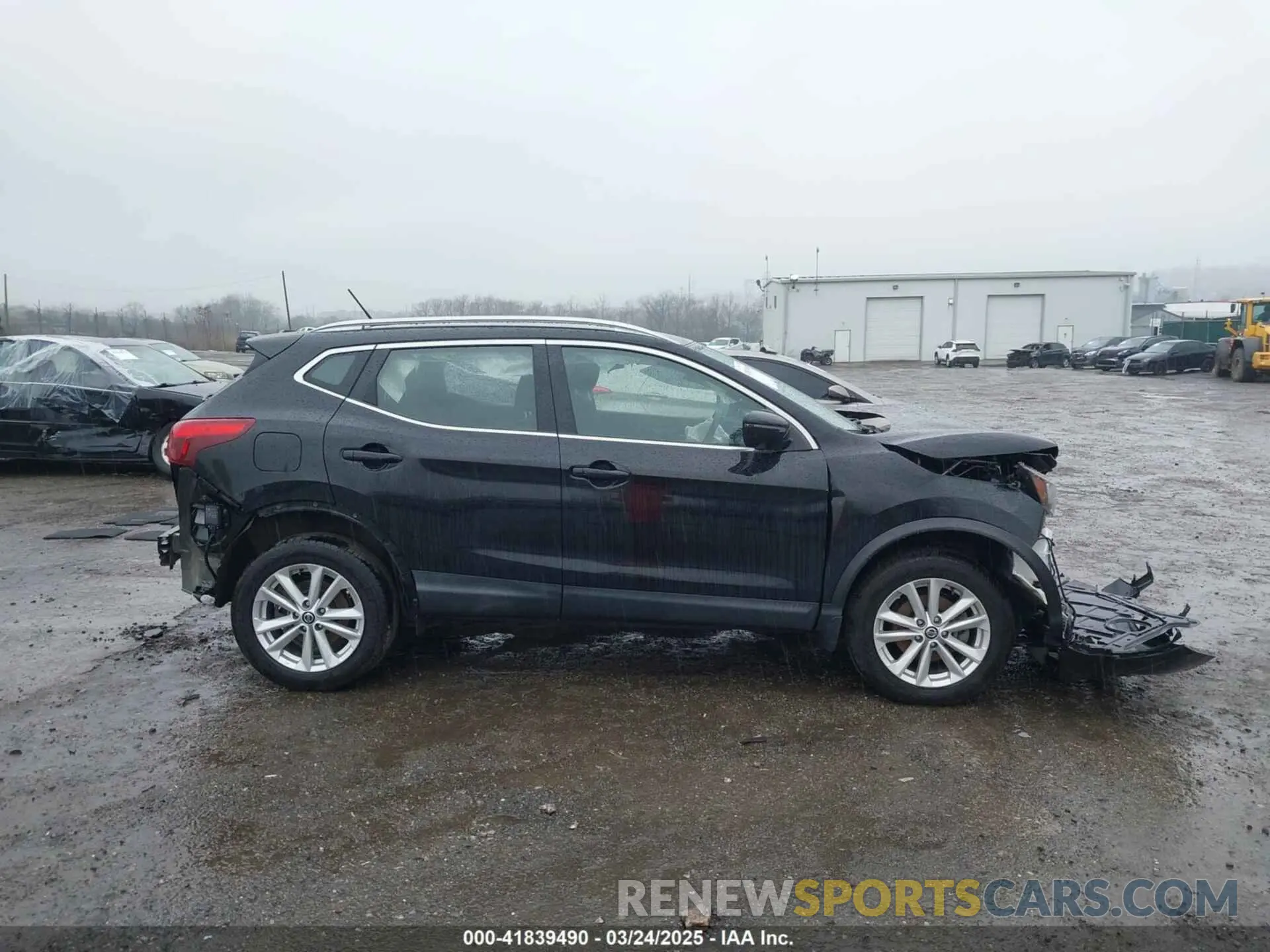 13 Photograph of a damaged car JN1BJ1CR7KW351870 NISSAN ROGUE SPORT 2019