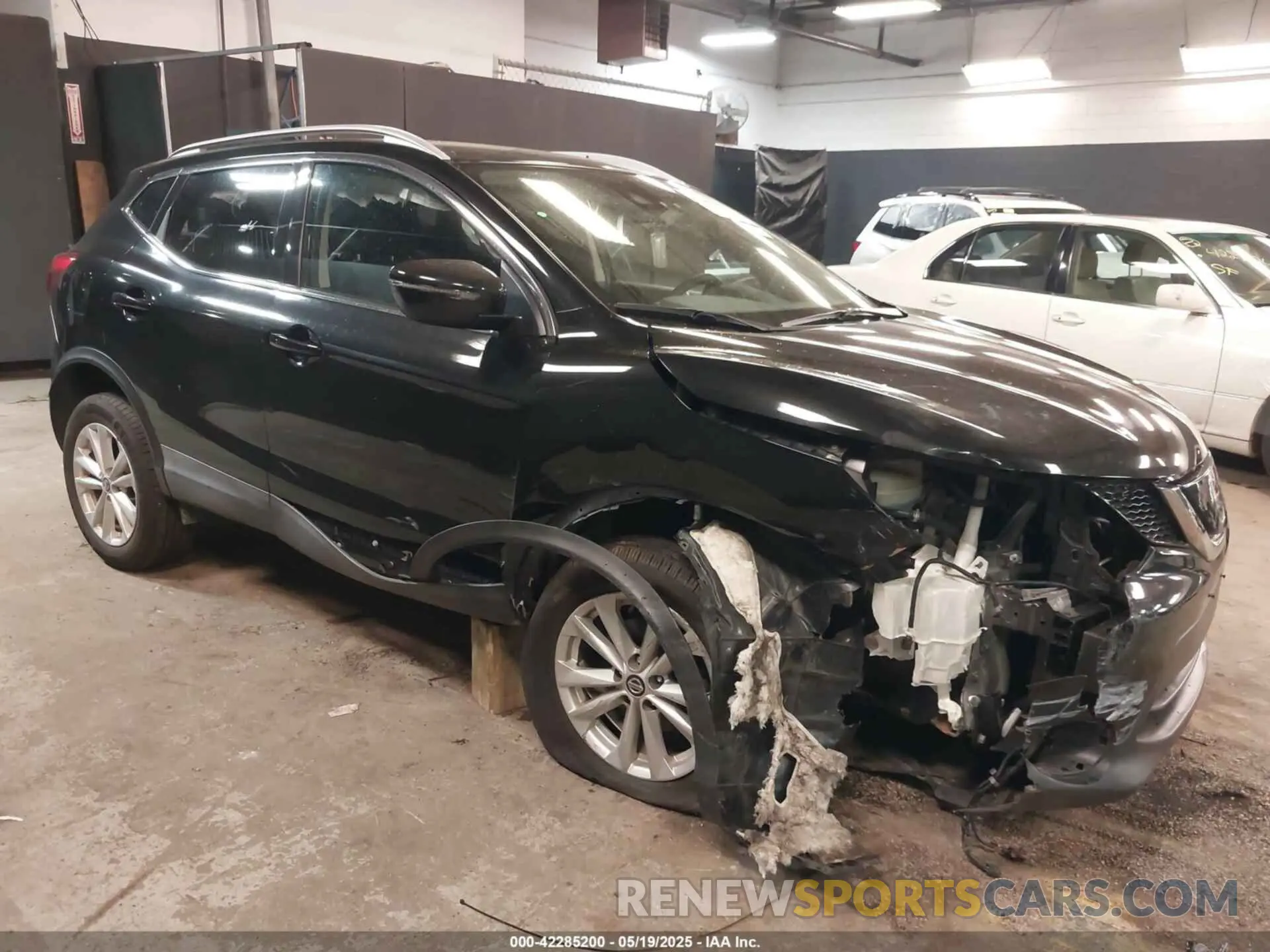 6 Photograph of a damaged car JN1BJ1CR7KW626394 NISSAN ROGUE SPORT 2019