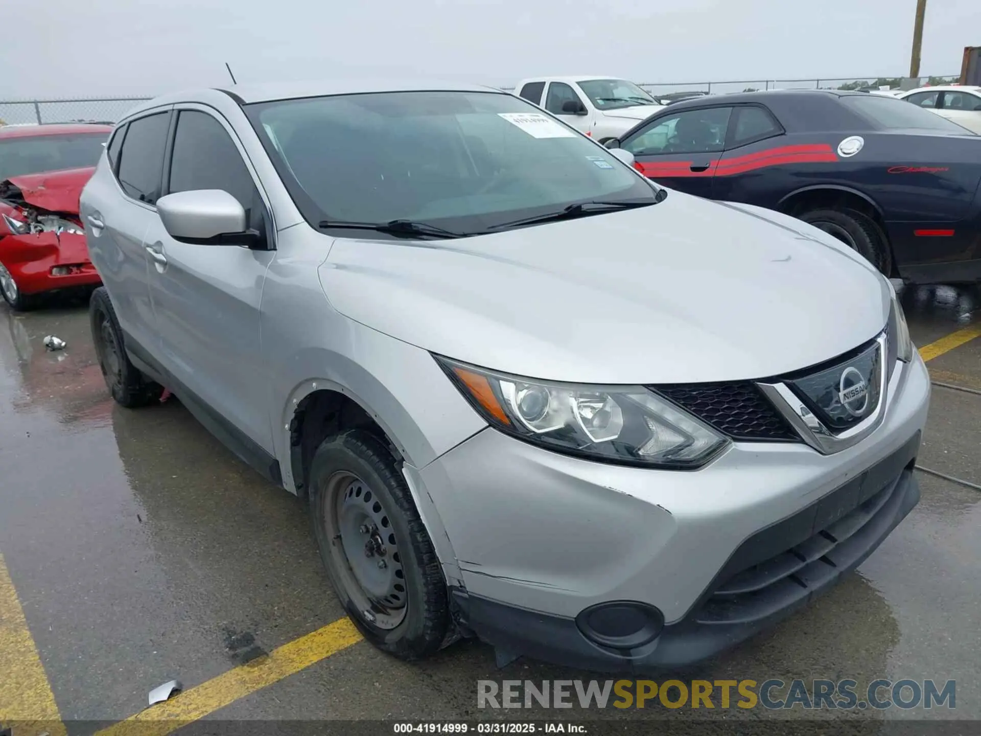 1 Photograph of a damaged car JN1BJ1CR8KW316867 NISSAN ROGUE SPORT 2019