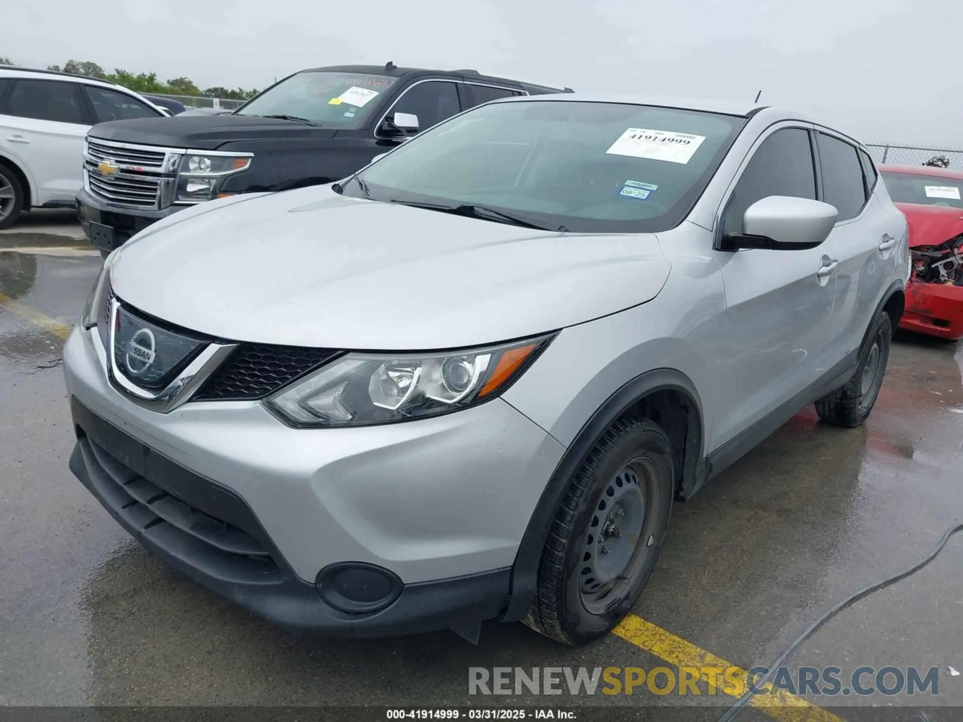 2 Photograph of a damaged car JN1BJ1CR8KW316867 NISSAN ROGUE SPORT 2019