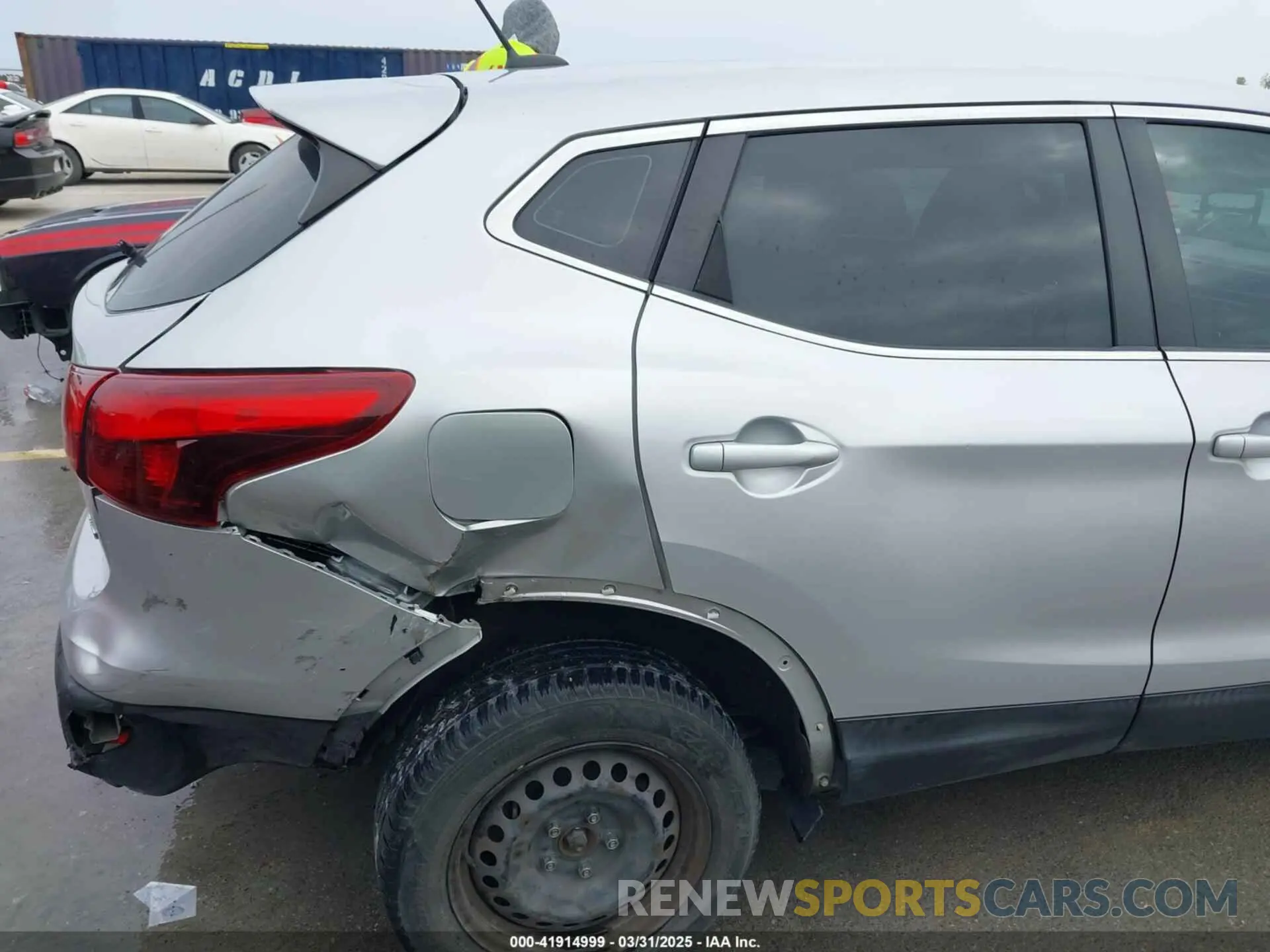 6 Photograph of a damaged car JN1BJ1CR8KW316867 NISSAN ROGUE SPORT 2019
