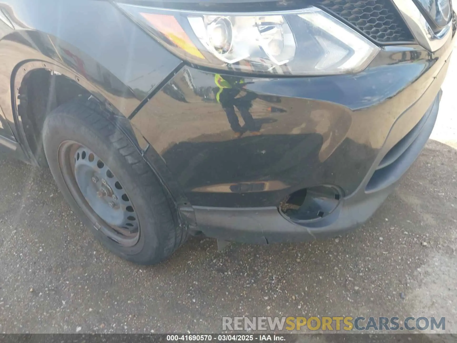 6 Photograph of a damaged car JN1BJ1CR8KW333880 NISSAN ROGUE SPORT 2019