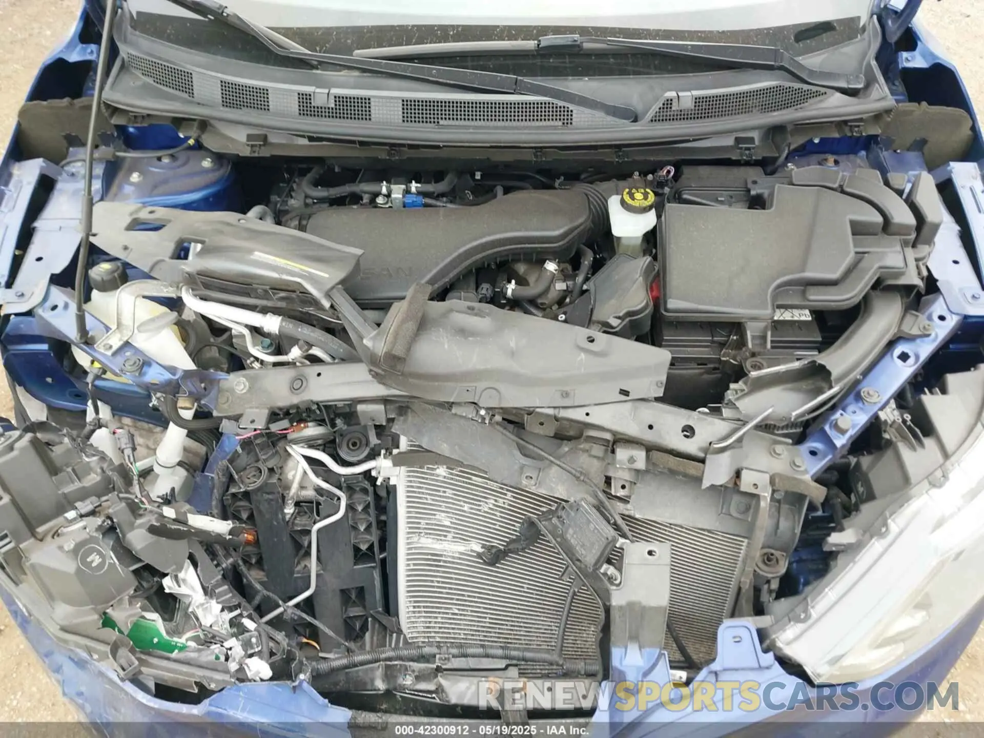 10 Photograph of a damaged car JN1BJ1CR9KW350946 NISSAN ROGUE SPORT 2019
