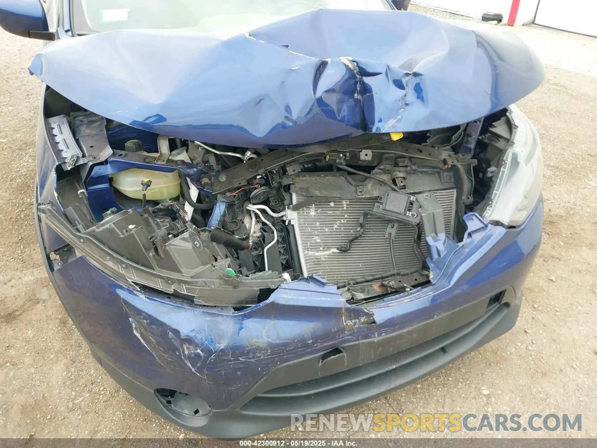 6 Photograph of a damaged car JN1BJ1CR9KW350946 NISSAN ROGUE SPORT 2019
