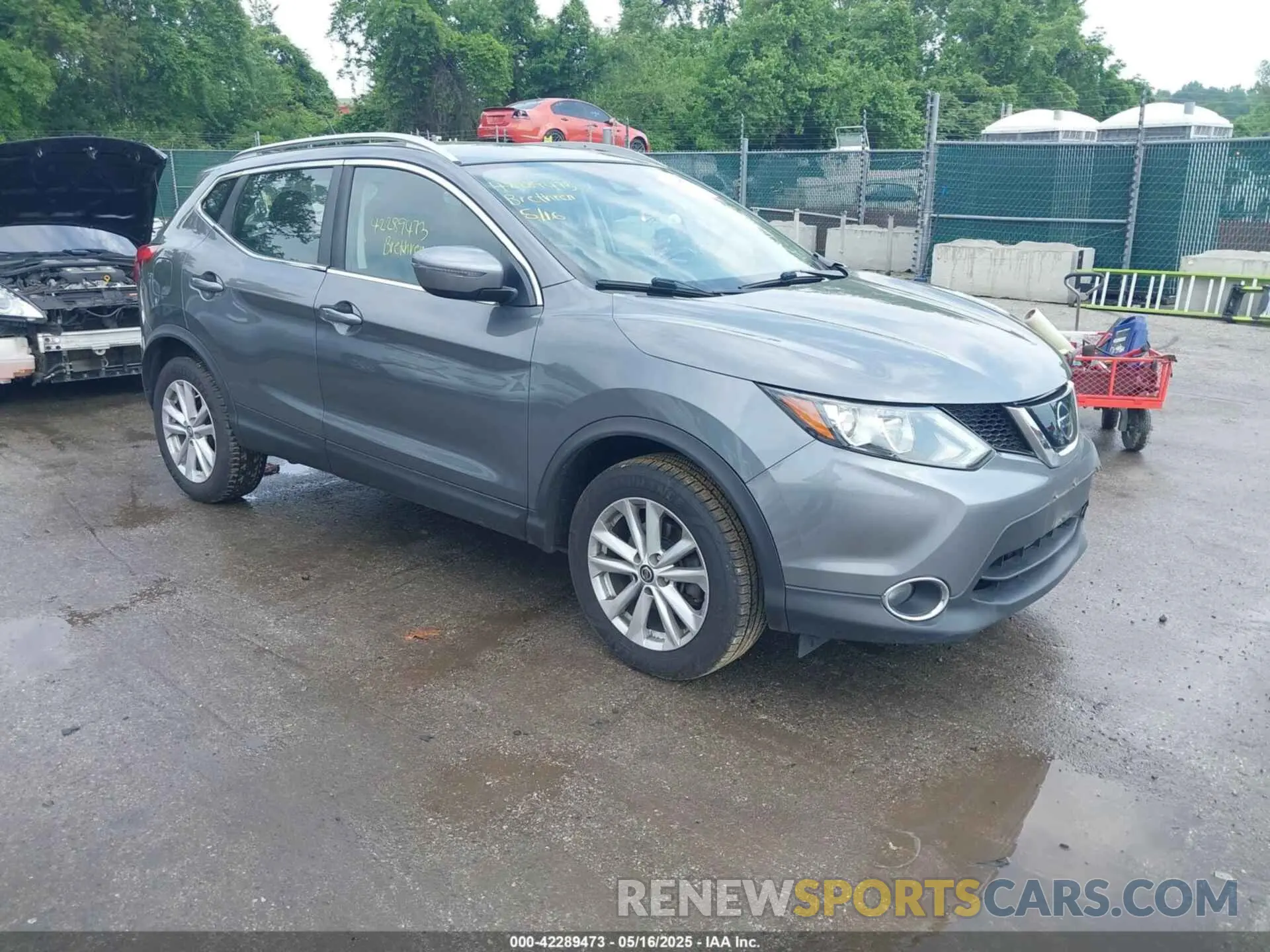 1 Photograph of a damaged car JN1BJ1CRXKW311797 NISSAN ROGUE SPORT 2019