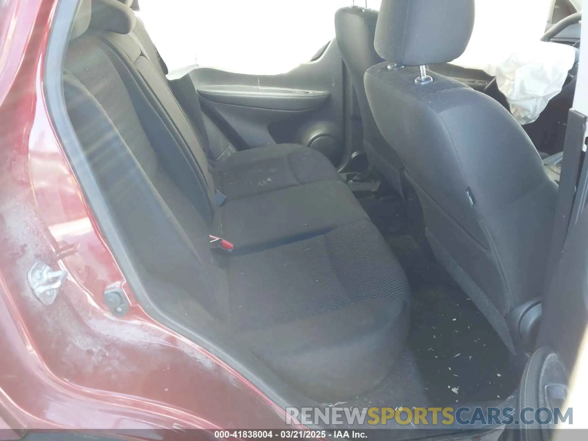8 Photograph of a damaged car JN1BJ1CRXKW321746 NISSAN ROGUE SPORT 2019