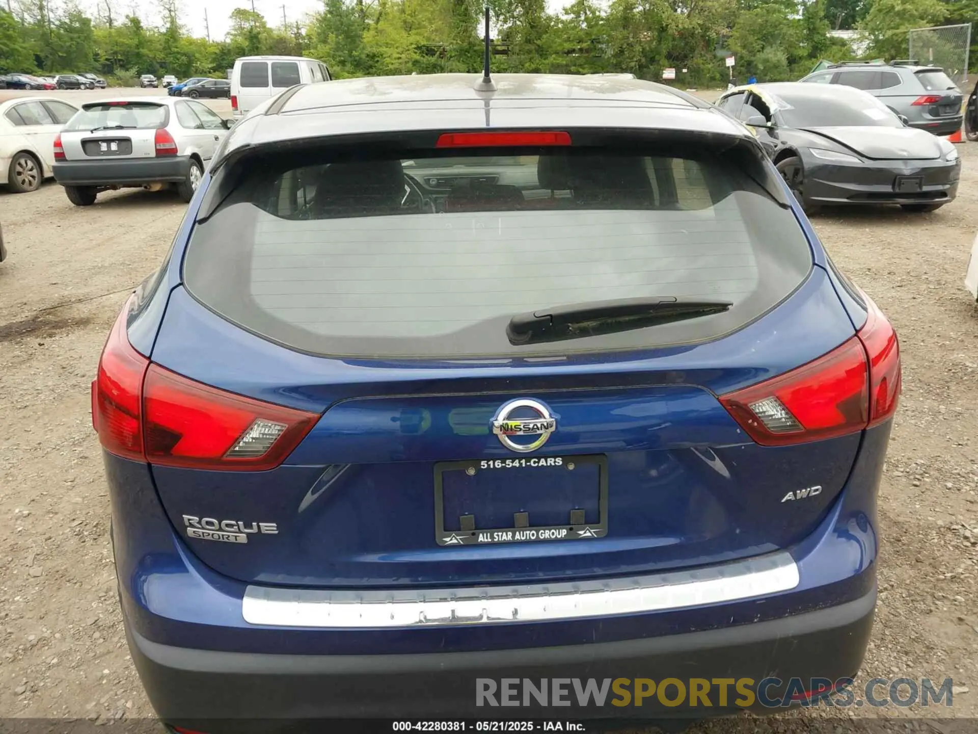 16 Photograph of a damaged car JN1BJ1CRXKW333511 NISSAN ROGUE SPORT 2019
