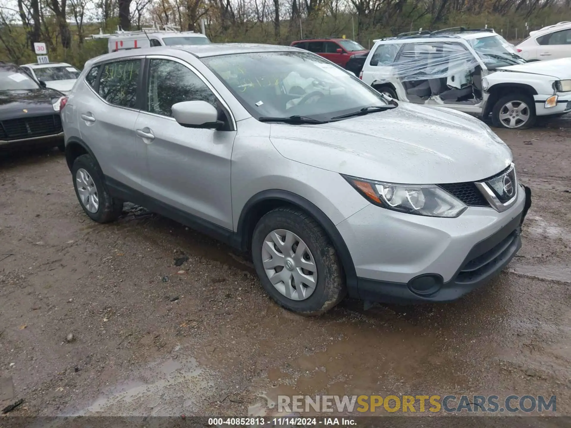 1 Photograph of a damaged car JN1BJ1CRXKW341589 NISSAN ROGUE SPORT 2019