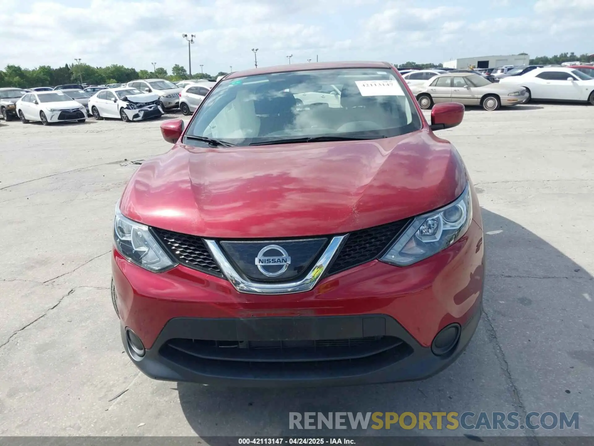 12 Photograph of a damaged car JN1BJ1CRXKW350843 NISSAN ROGUE SPORT 2019
