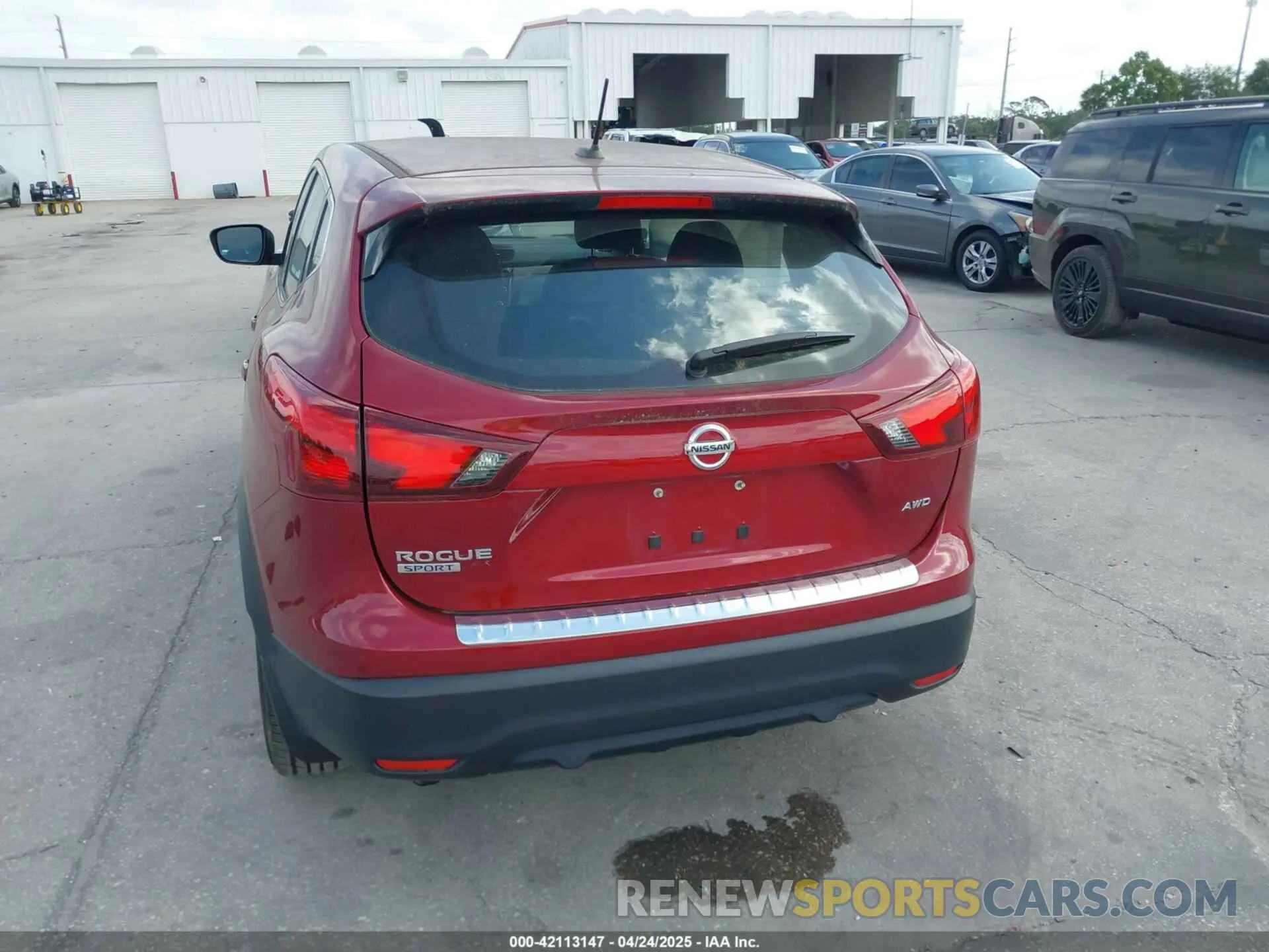 16 Photograph of a damaged car JN1BJ1CRXKW350843 NISSAN ROGUE SPORT 2019