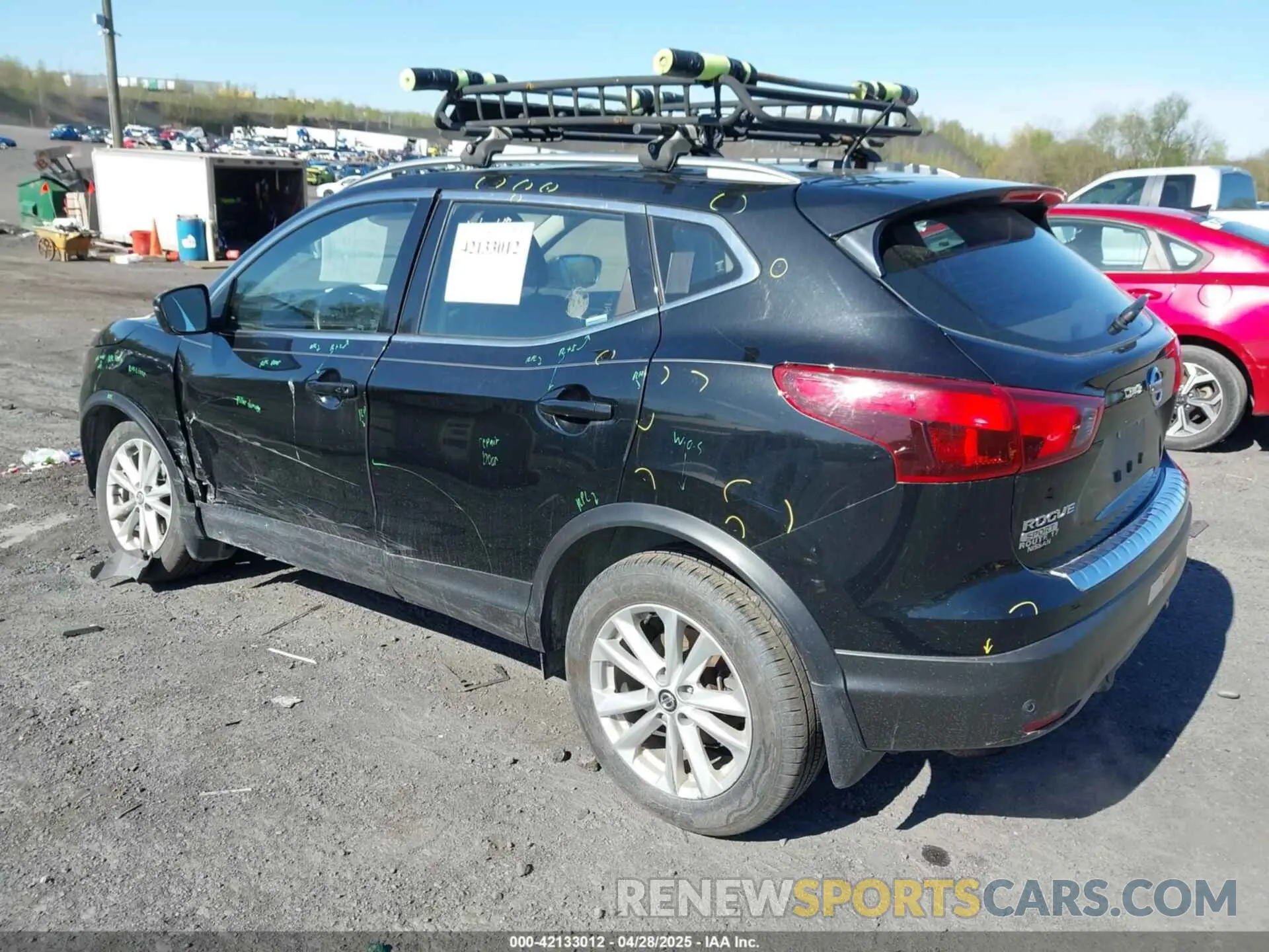 3 Photograph of a damaged car JN1BJ1CRXKW622324 NISSAN ROGUE SPORT 2019