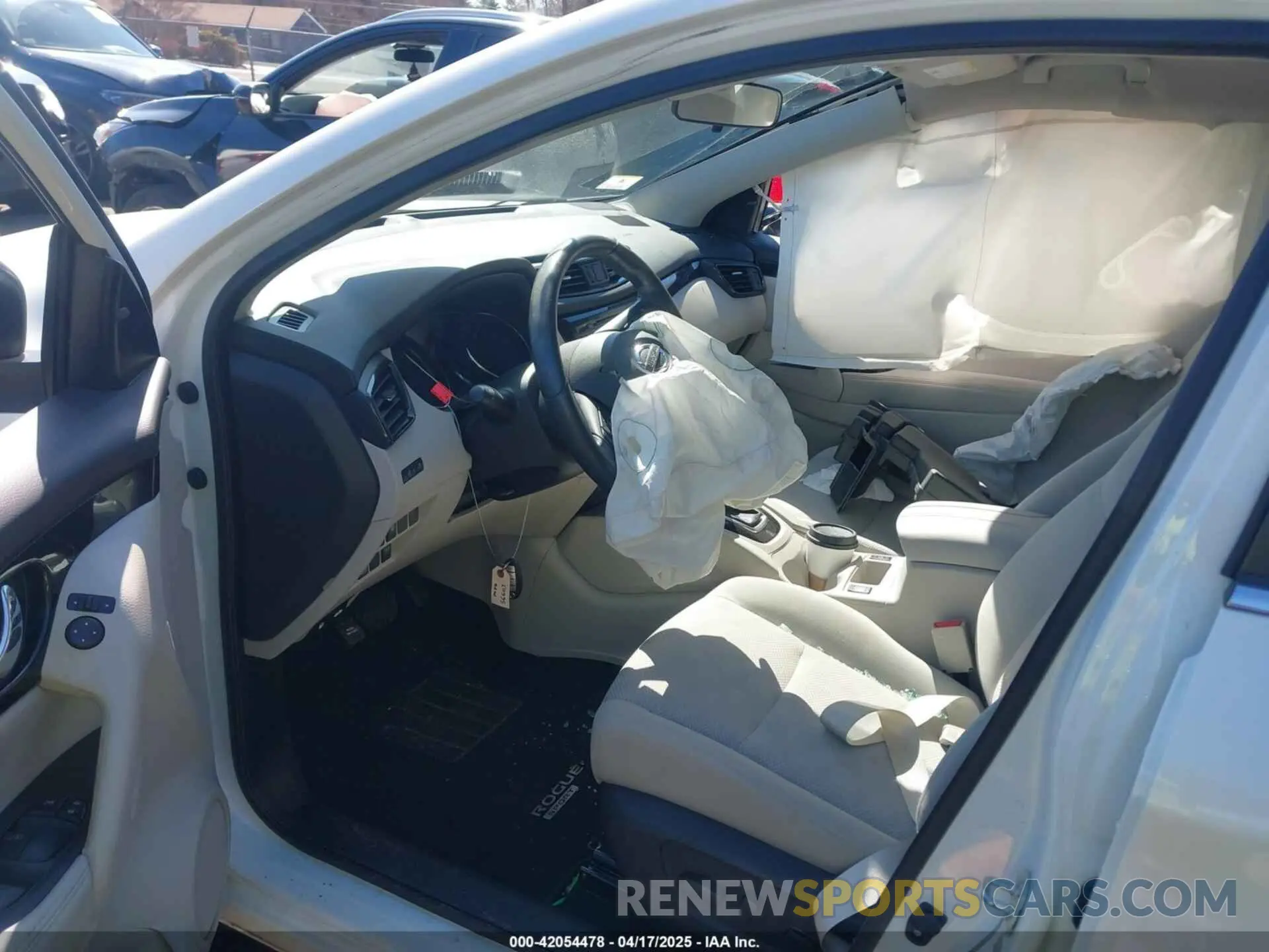 5 Photograph of a damaged car JN1BJ1CRXKW626633 NISSAN ROGUE SPORT 2019
