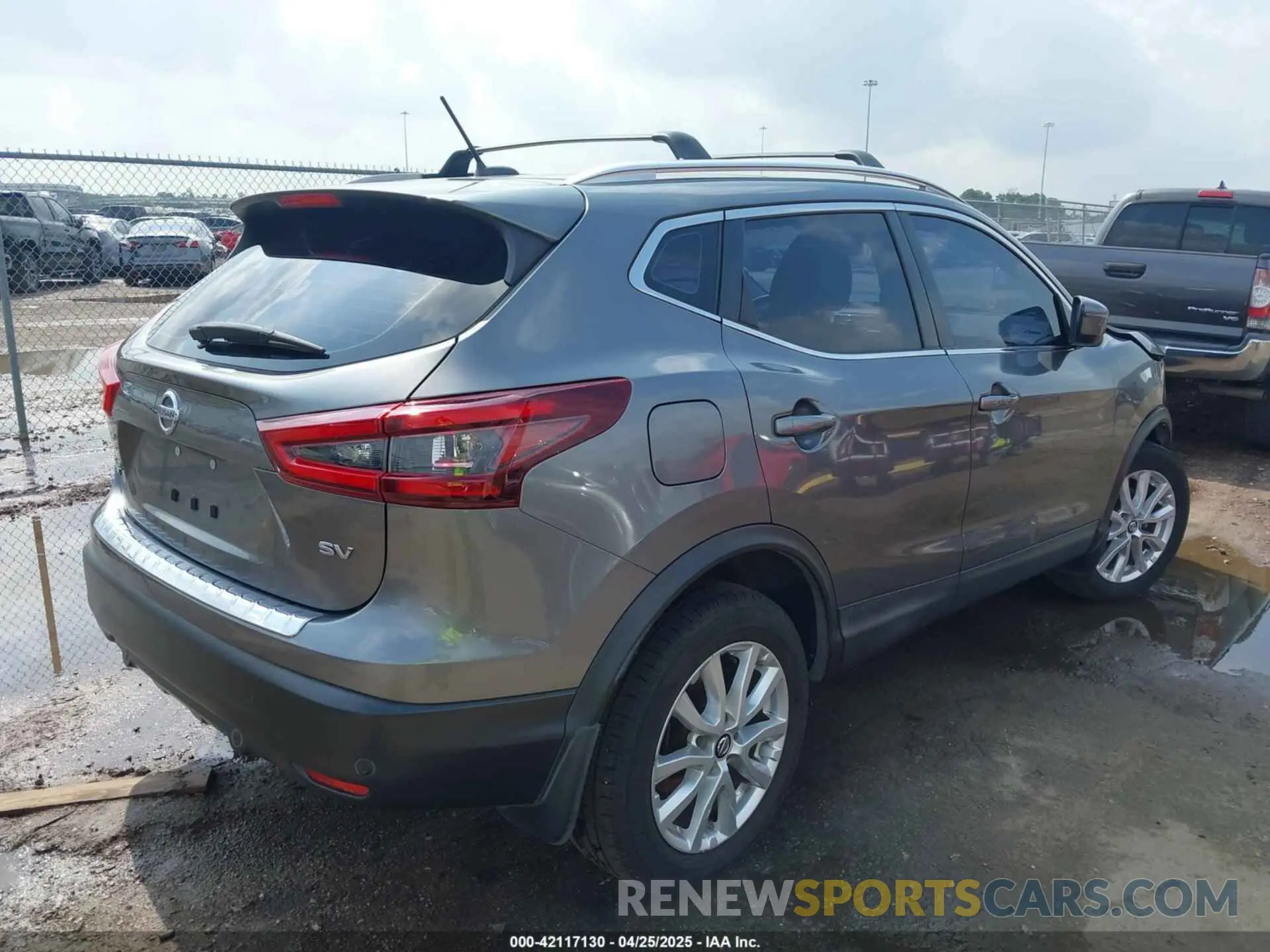 4 Photograph of a damaged car JN1BJ1CV0LW252340 NISSAN ROGUE SPORT 2020