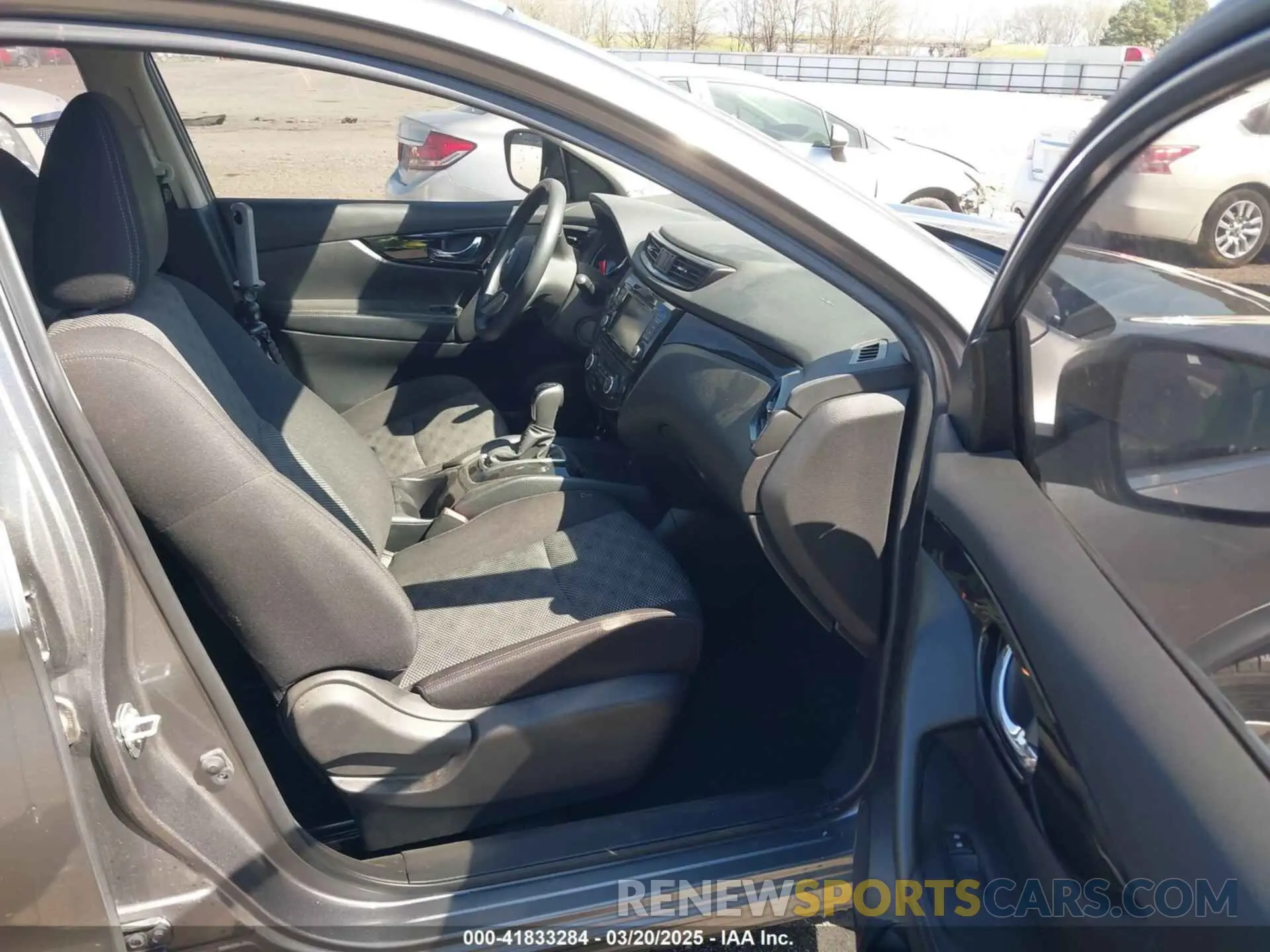 5 Photograph of a damaged car JN1BJ1CV0LW257246 NISSAN ROGUE SPORT 2020