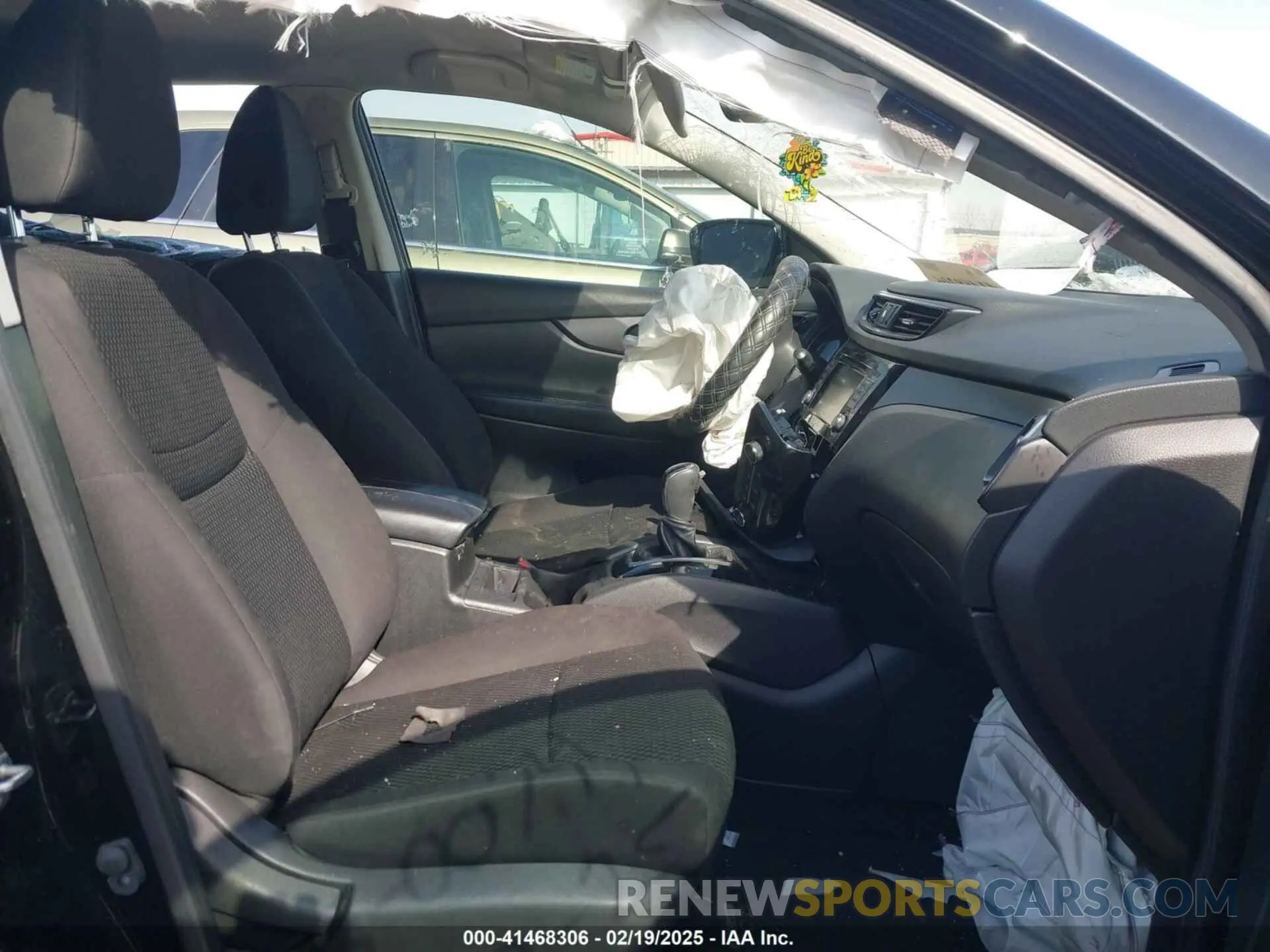 5 Photograph of a damaged car JN1BJ1CV0LW261183 NISSAN ROGUE SPORT 2020