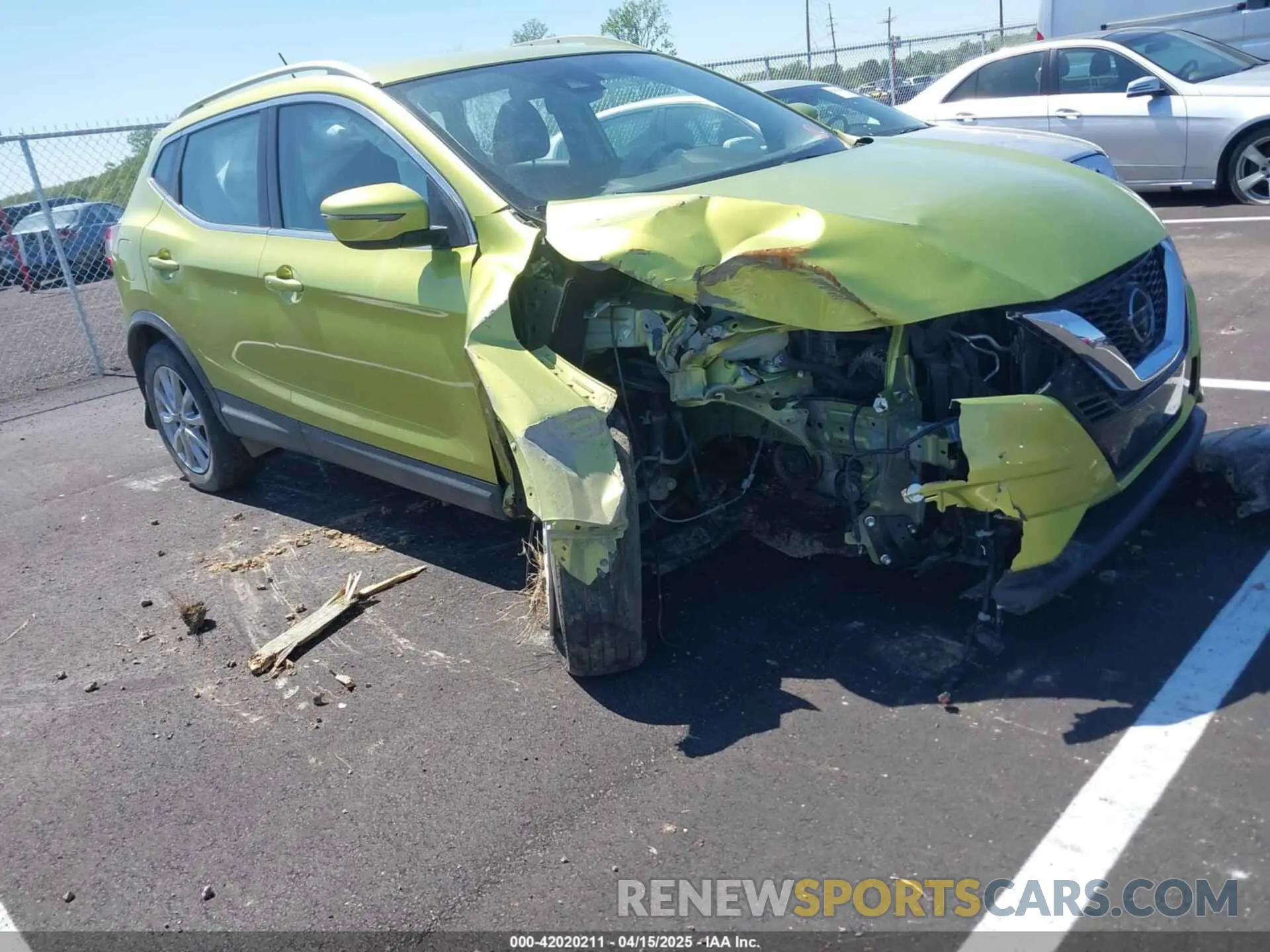 1 Photograph of a damaged car JN1BJ1CV0LW261488 NISSAN ROGUE SPORT 2020