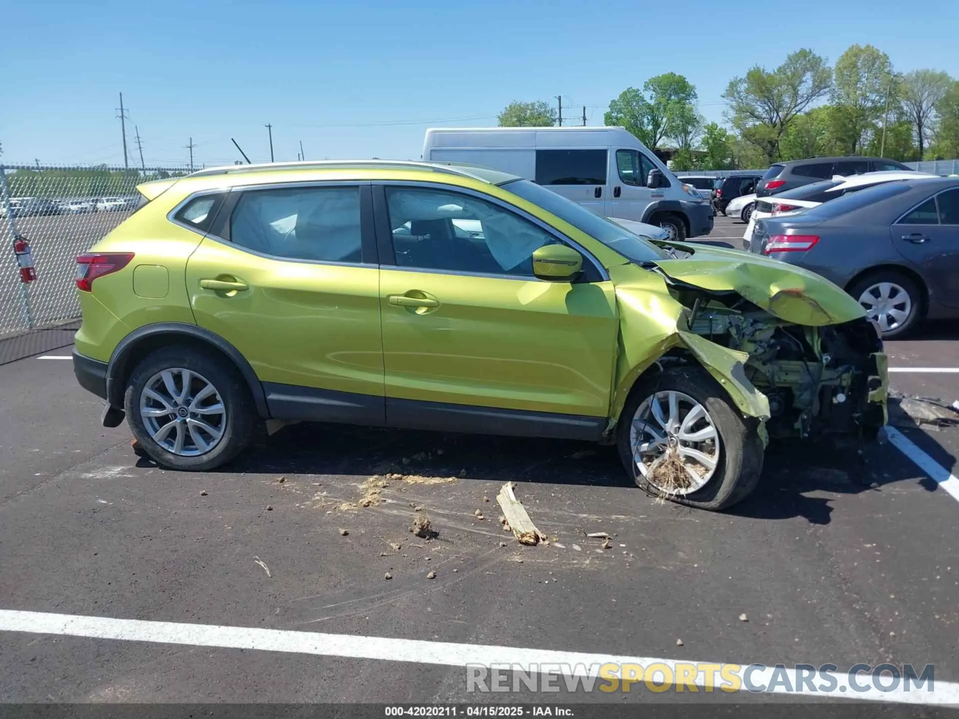 13 Photograph of a damaged car JN1BJ1CV0LW261488 NISSAN ROGUE SPORT 2020