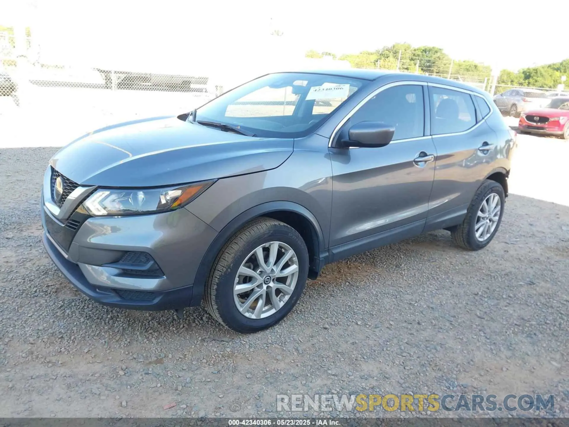 2 Photograph of a damaged car JN1BJ1CV0LW273561 NISSAN ROGUE SPORT 2020