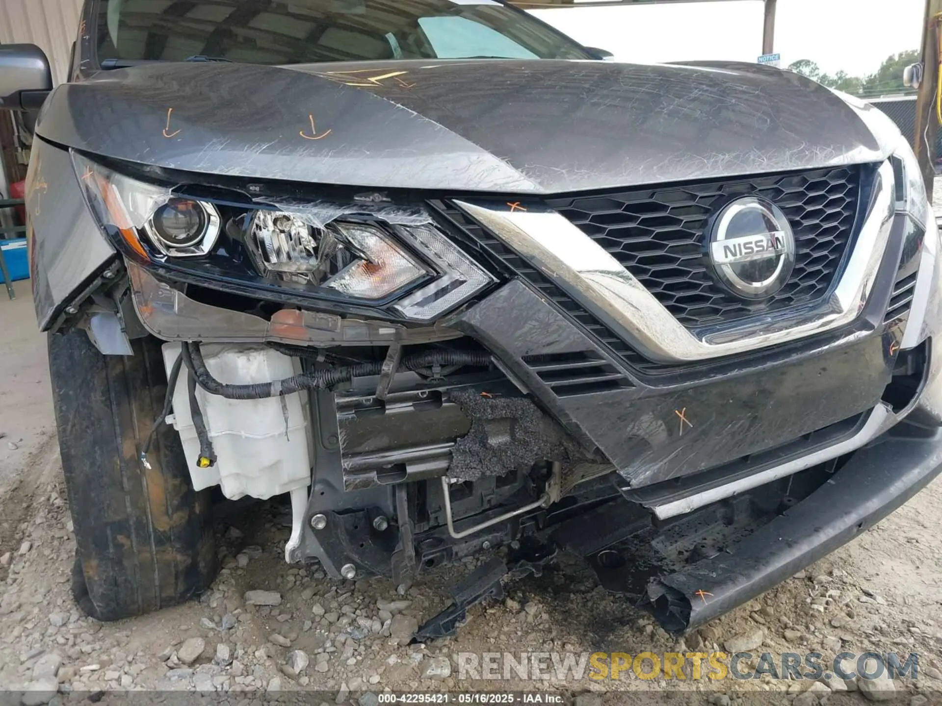 6 Photograph of a damaged car JN1BJ1CV0LW275603 NISSAN ROGUE SPORT 2020
