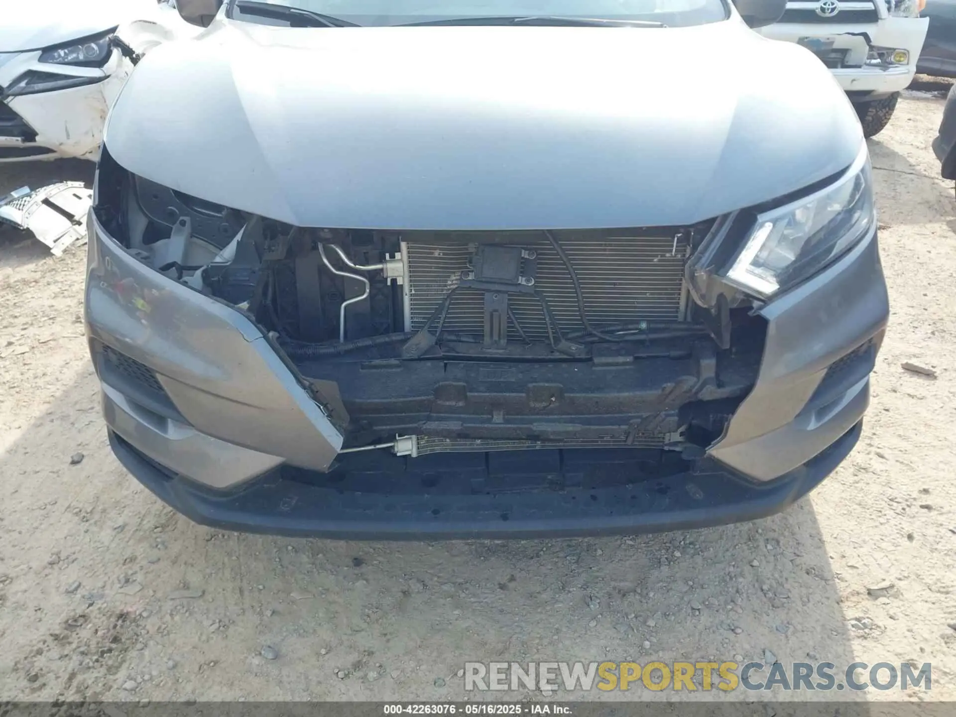6 Photograph of a damaged car JN1BJ1CV0LW552198 NISSAN ROGUE SPORT 2020