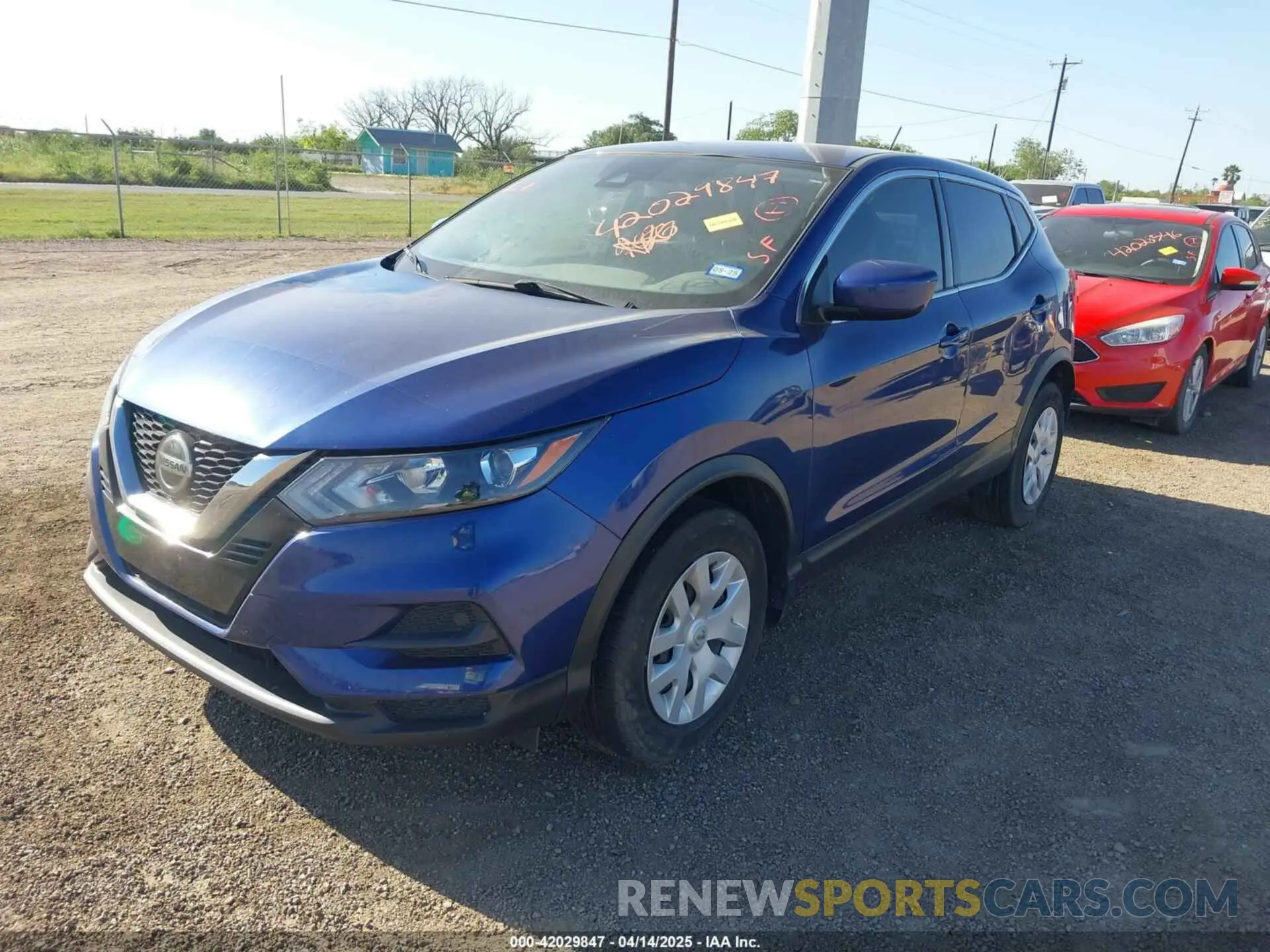 2 Photograph of a damaged car JN1BJ1CV1LW276405 NISSAN ROGUE SPORT 2020