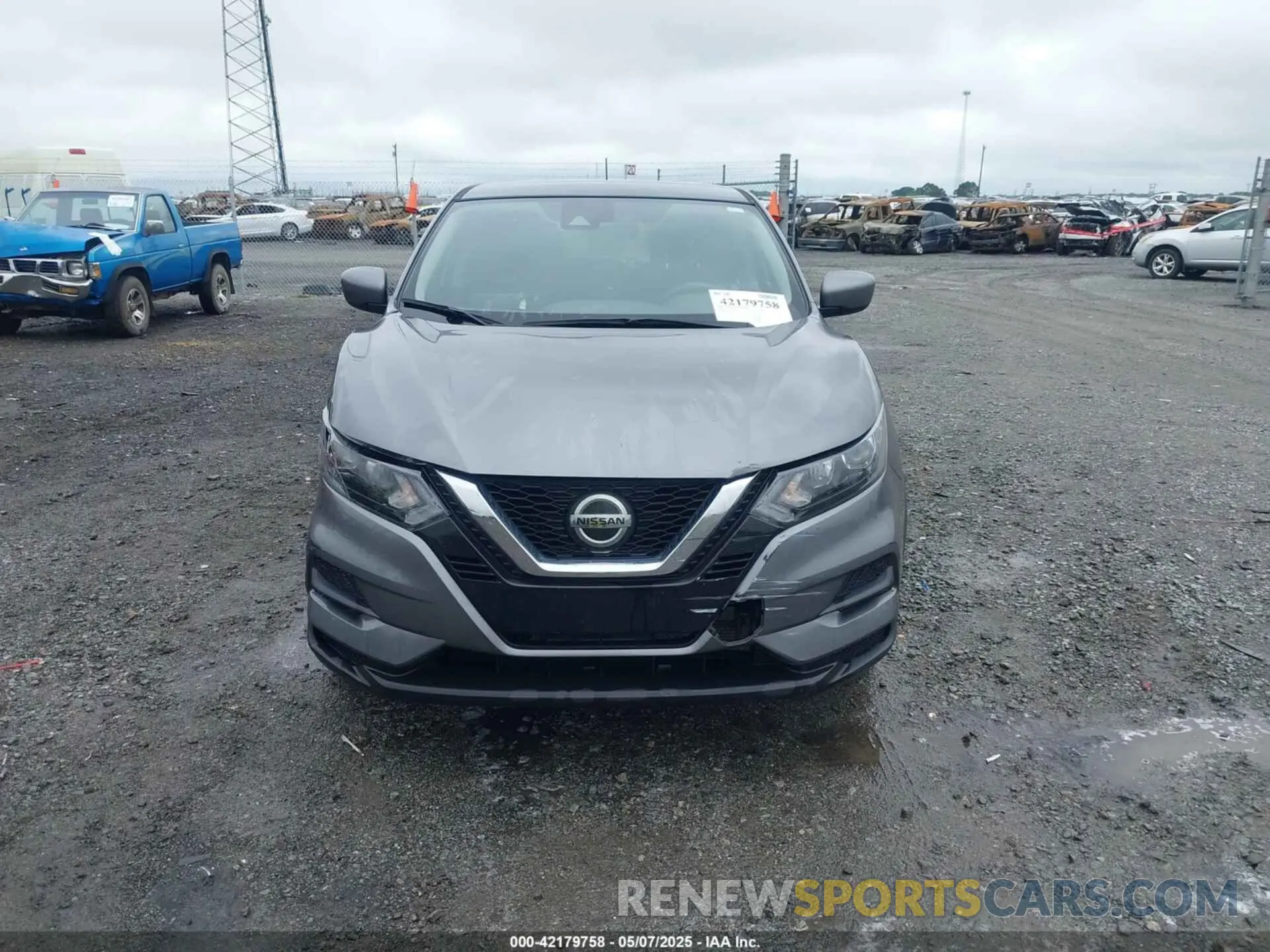 12 Photograph of a damaged car JN1BJ1CV2LW252579 NISSAN ROGUE SPORT 2020