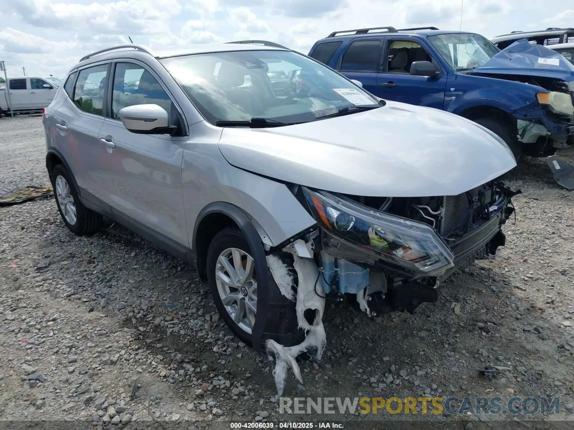 1 Photograph of a damaged car JN1BJ1CV2LW257586 NISSAN ROGUE SPORT 2020