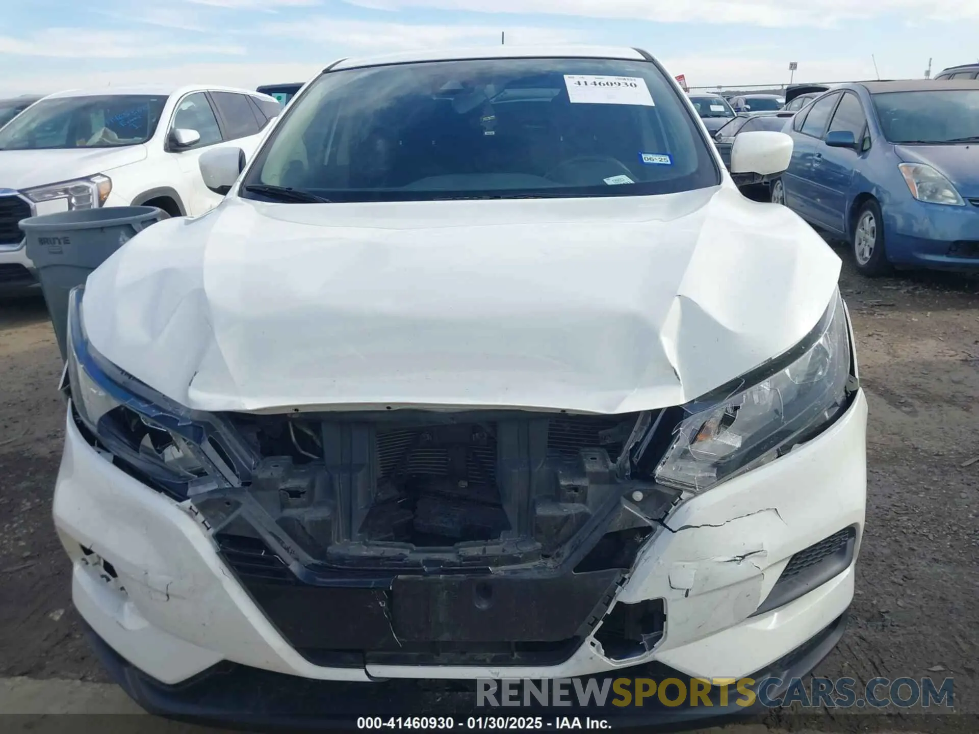 12 Photograph of a damaged car JN1BJ1CV2LW261136 NISSAN ROGUE SPORT 2020