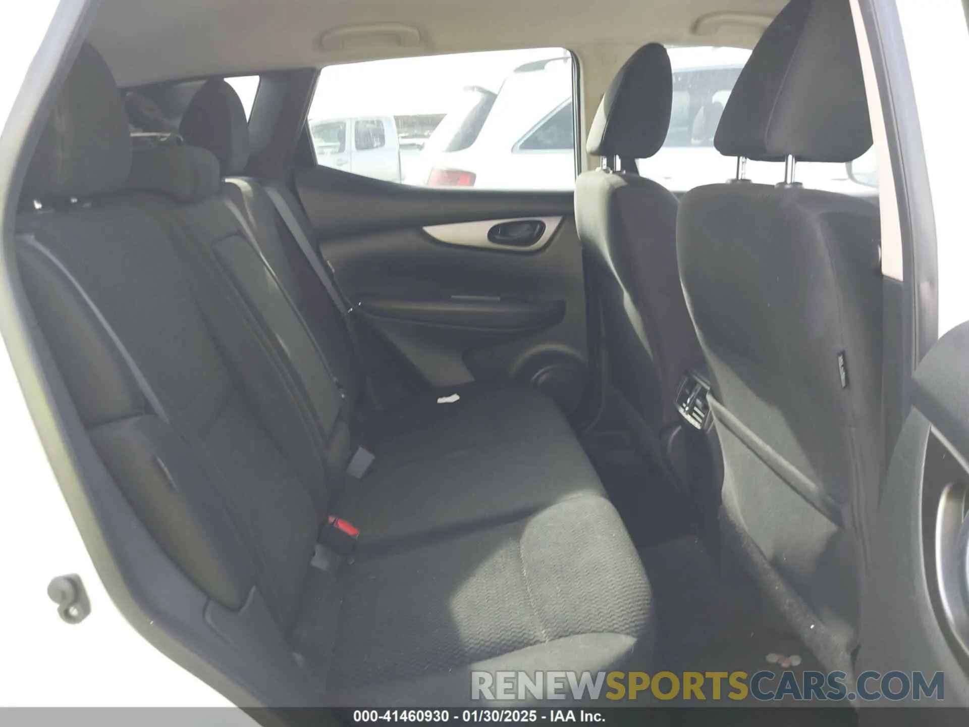 8 Photograph of a damaged car JN1BJ1CV2LW261136 NISSAN ROGUE SPORT 2020