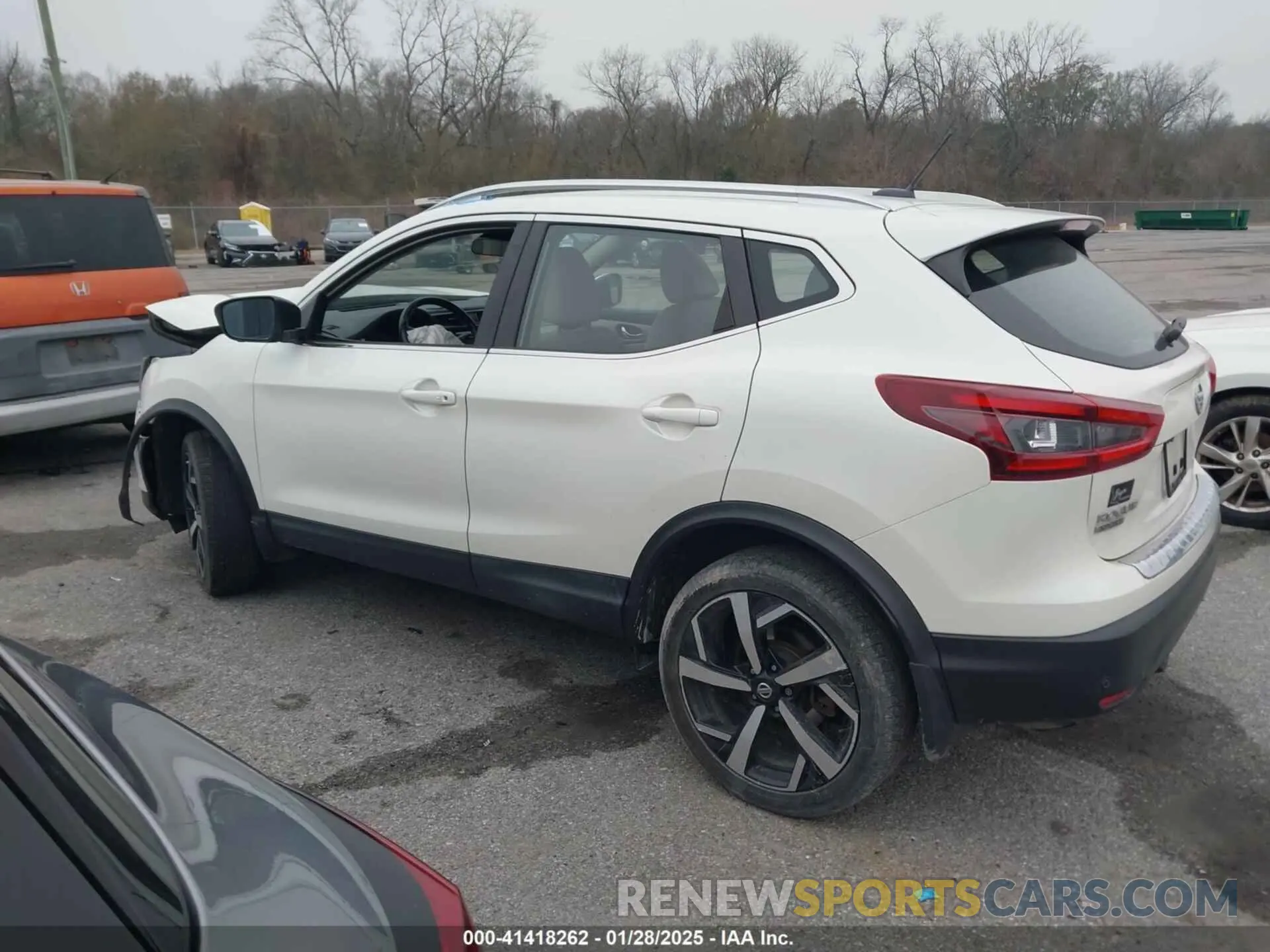 14 Photograph of a damaged car JN1BJ1CV3LW253403 NISSAN ROGUE SPORT 2020
