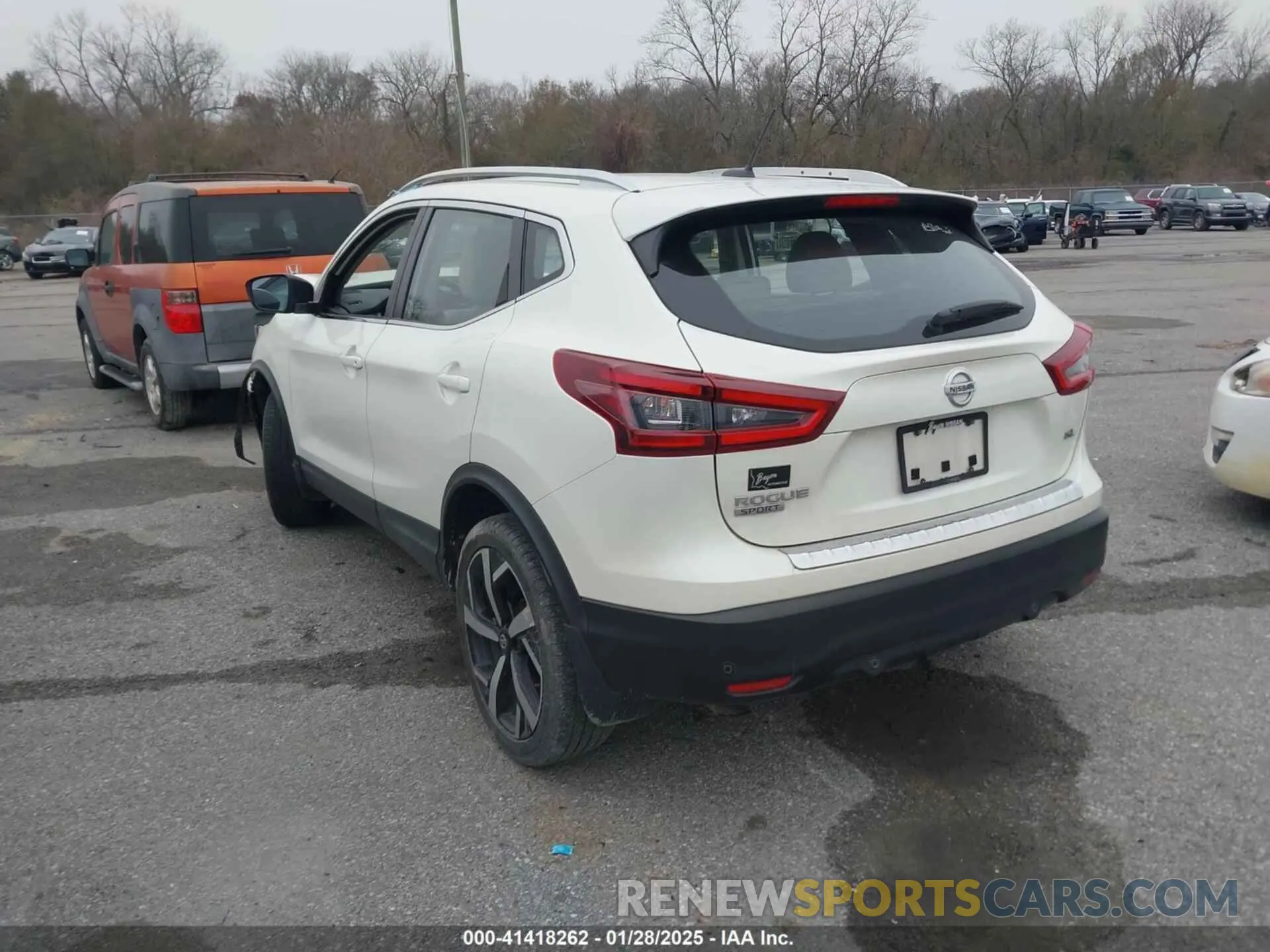 3 Photograph of a damaged car JN1BJ1CV3LW253403 NISSAN ROGUE SPORT 2020