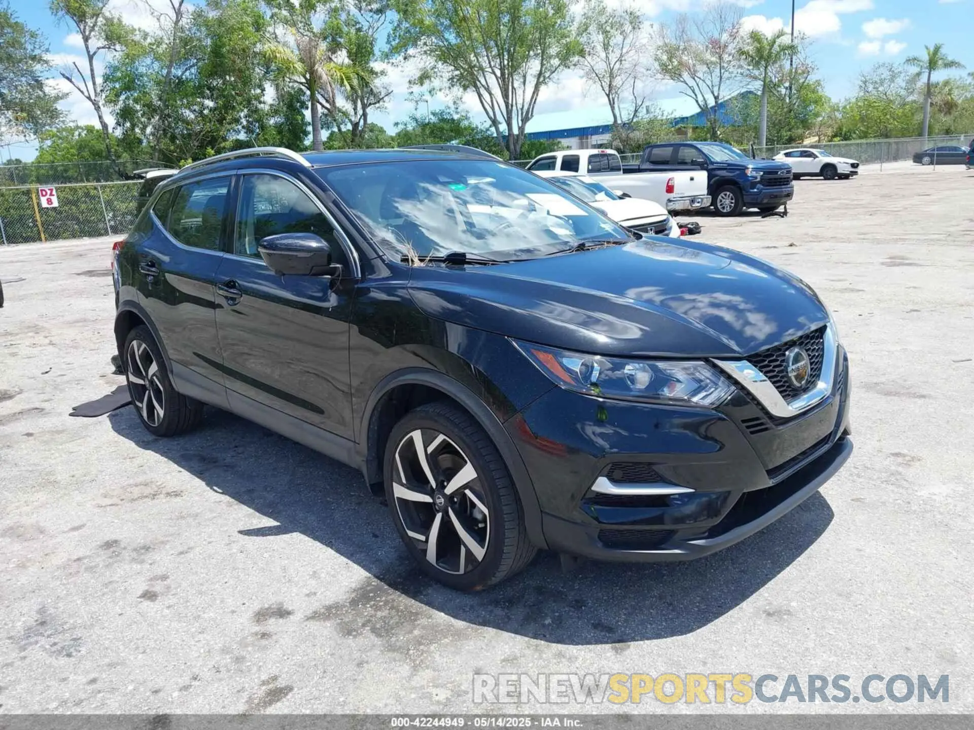 1 Photograph of a damaged car JN1BJ1CV3LW260805 NISSAN ROGUE SPORT 2020