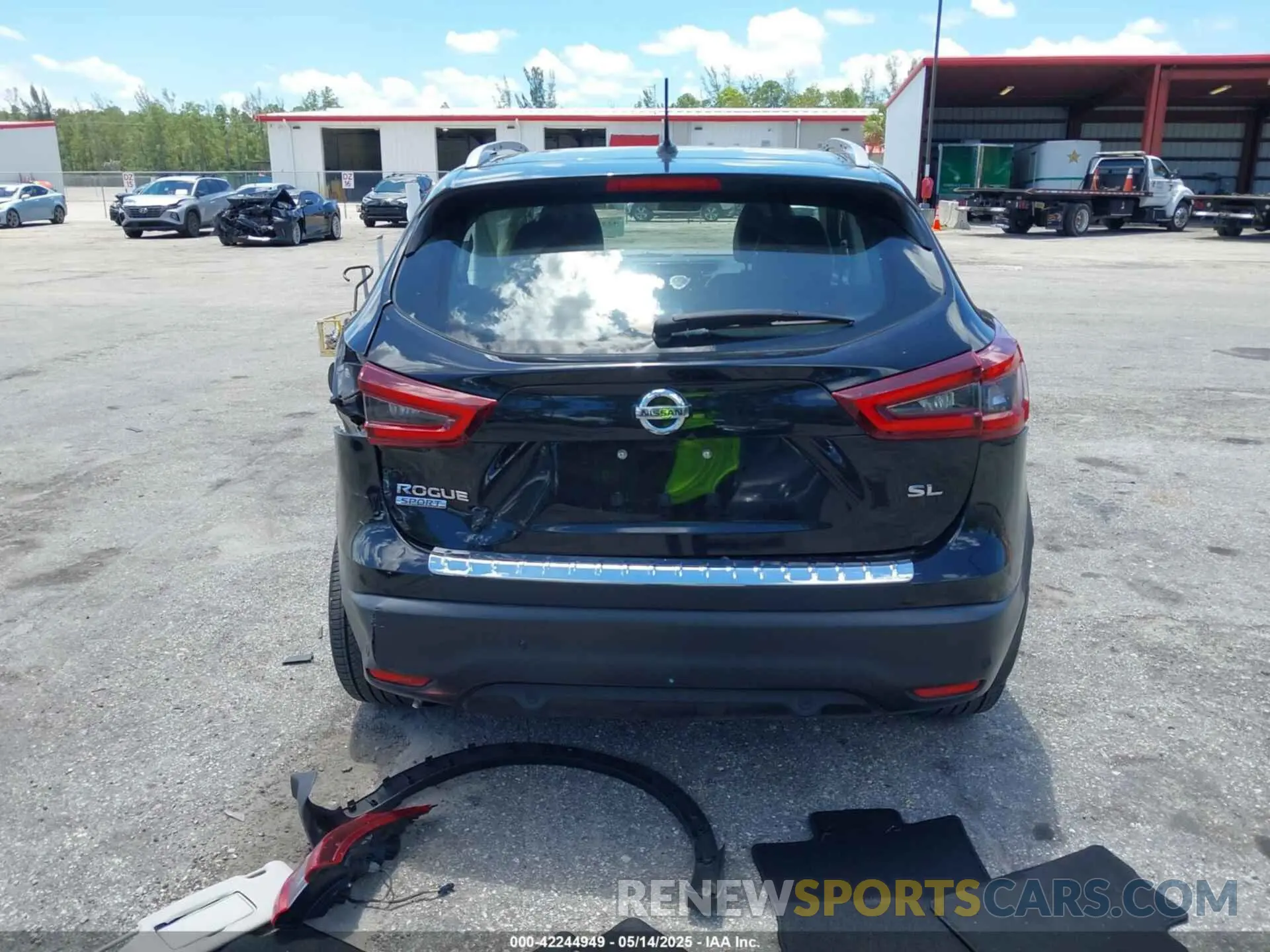 16 Photograph of a damaged car JN1BJ1CV3LW260805 NISSAN ROGUE SPORT 2020