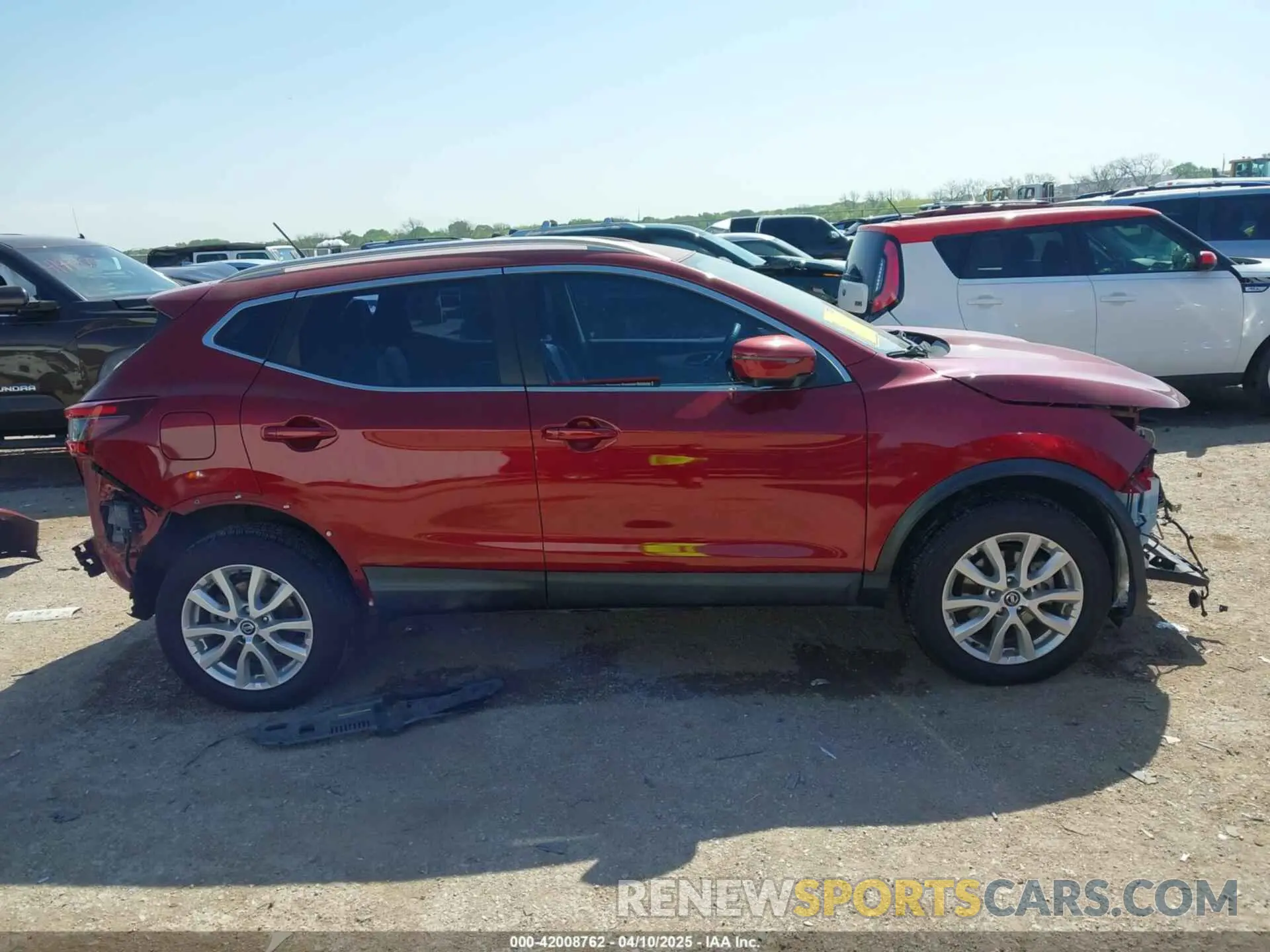 14 Photograph of a damaged car JN1BJ1CV3LW263154 NISSAN ROGUE SPORT 2020