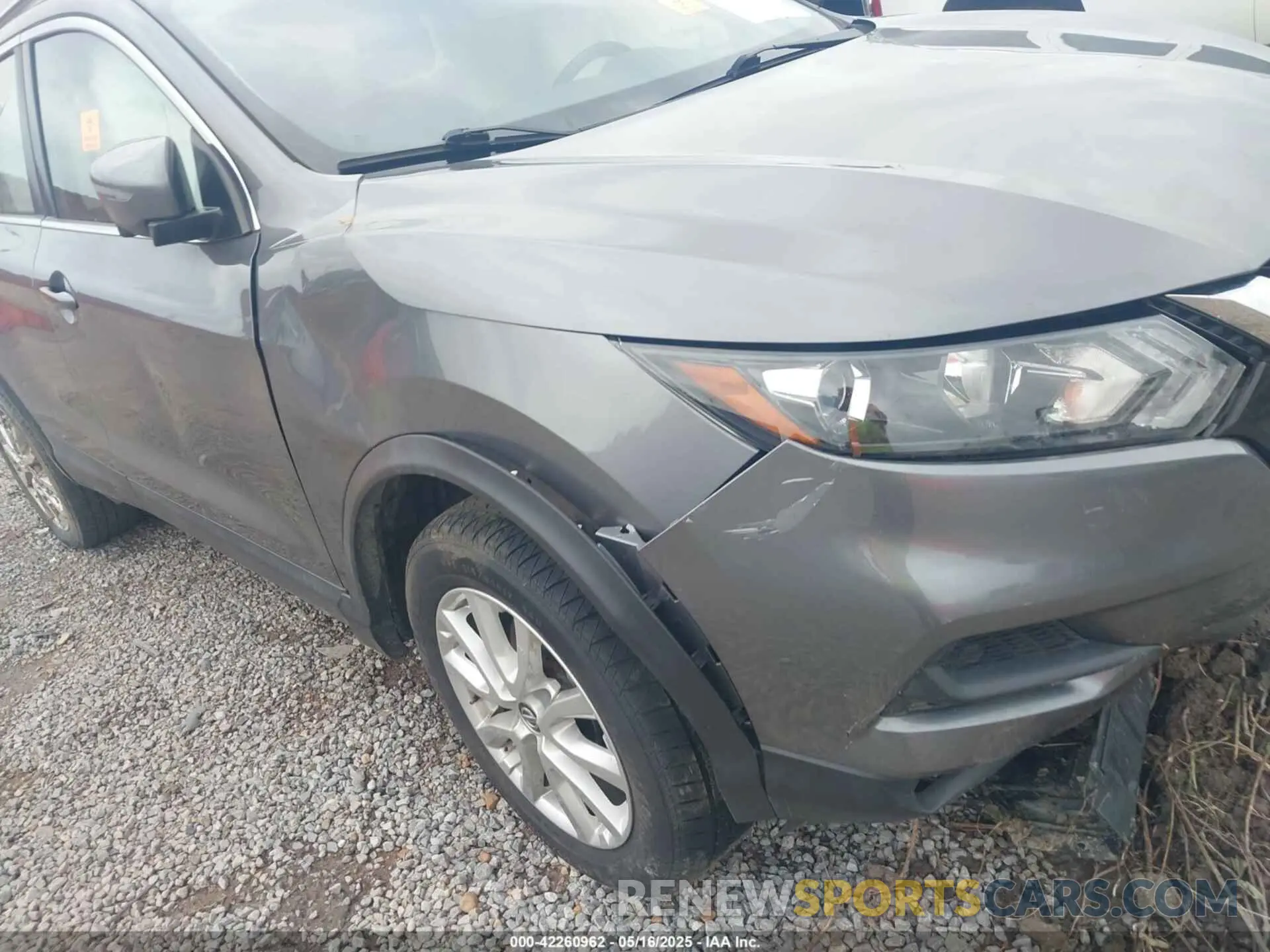 11 Photograph of a damaged car JN1BJ1CV3LW281833 NISSAN ROGUE SPORT 2020