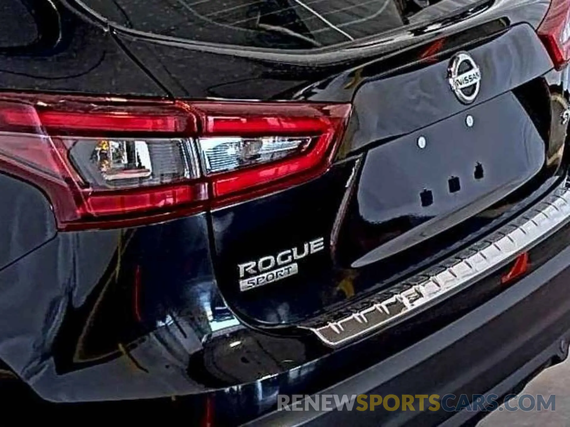 1 Photograph of a damaged car JN1BJ1CV3LW281928 NISSAN ROGUE SPORT 2020