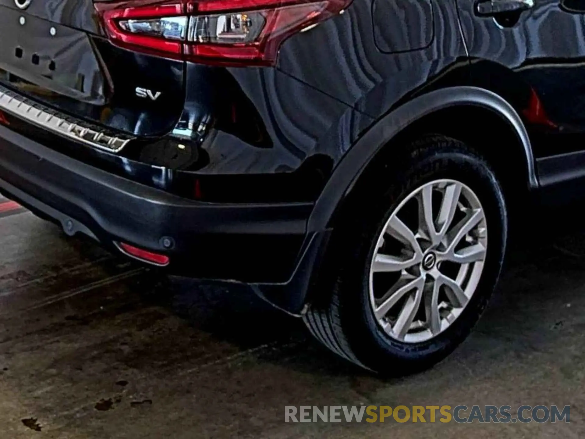 11 Photograph of a damaged car JN1BJ1CV3LW281928 NISSAN ROGUE SPORT 2020