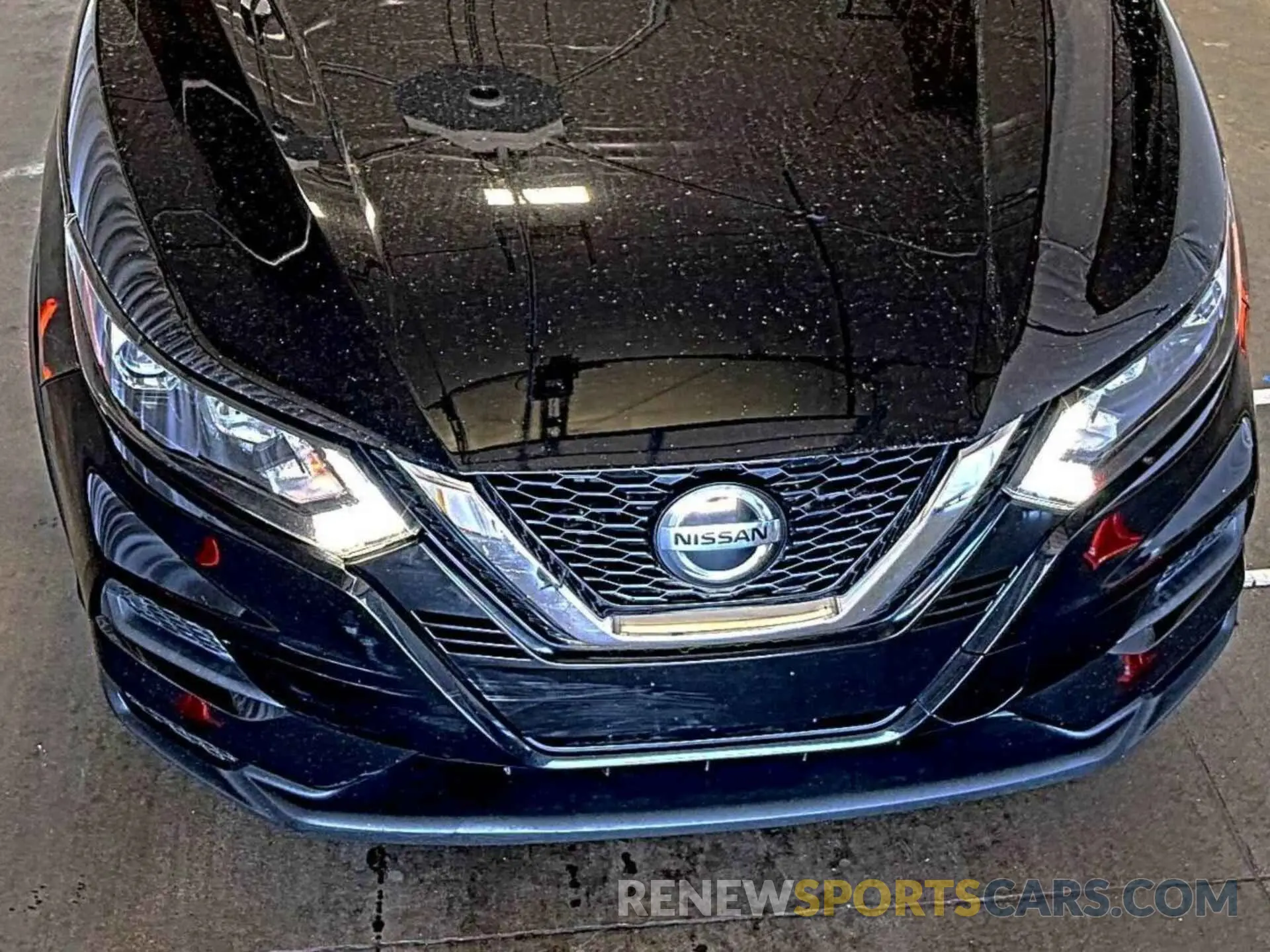 2 Photograph of a damaged car JN1BJ1CV3LW281928 NISSAN ROGUE SPORT 2020