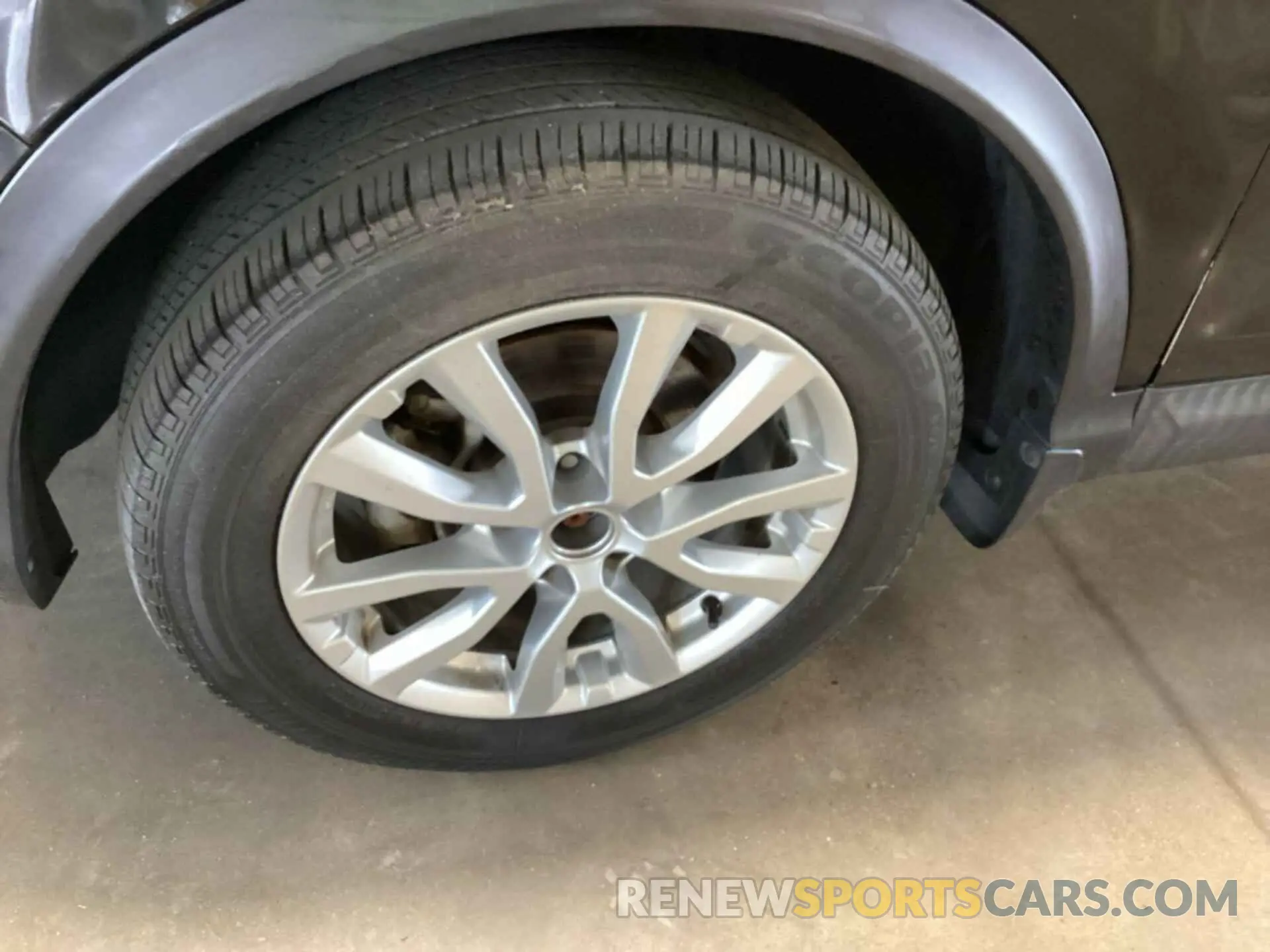 38 Photograph of a damaged car JN1BJ1CV3LW281928 NISSAN ROGUE SPORT 2020