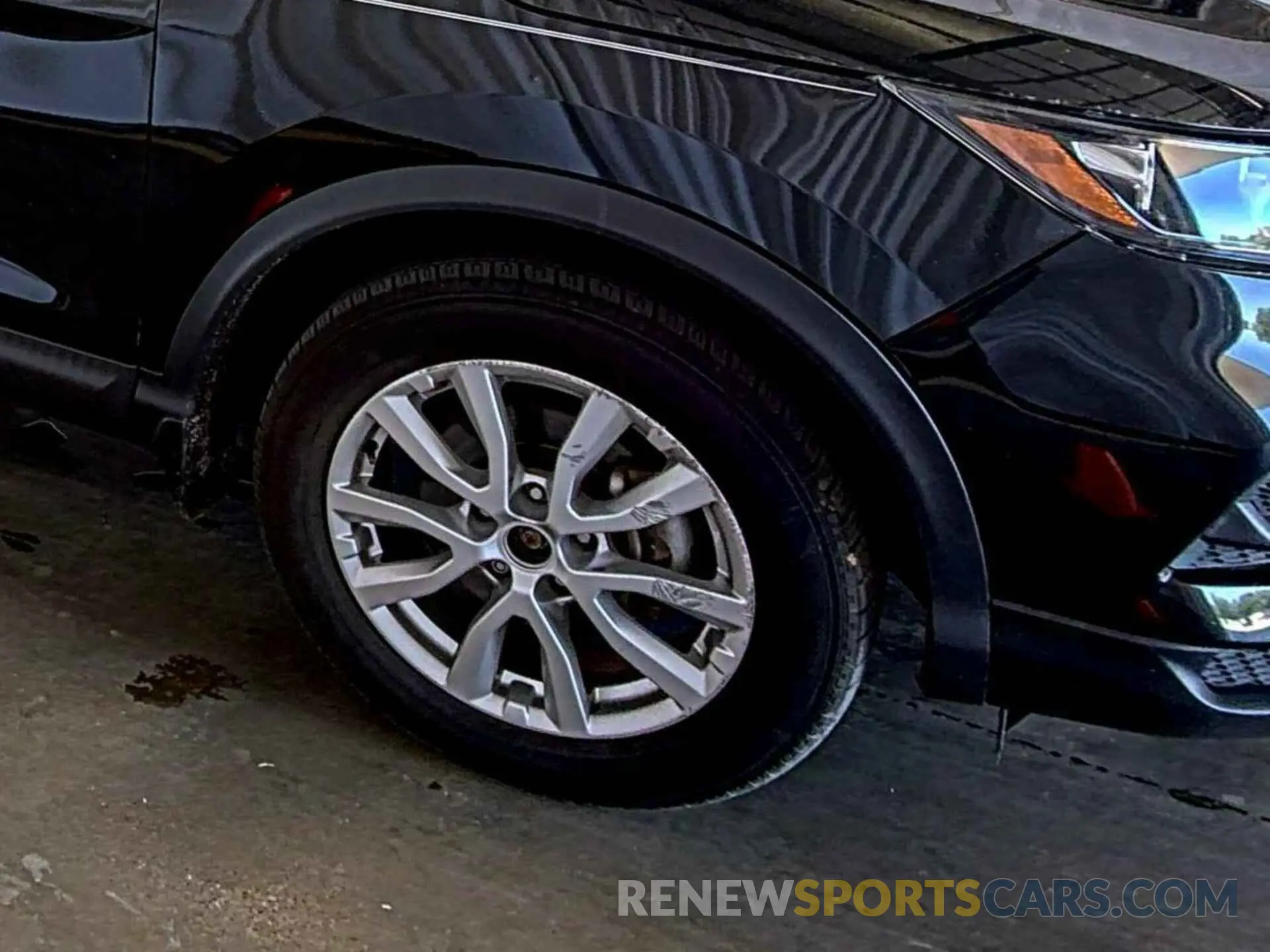 5 Photograph of a damaged car JN1BJ1CV3LW281928 NISSAN ROGUE SPORT 2020