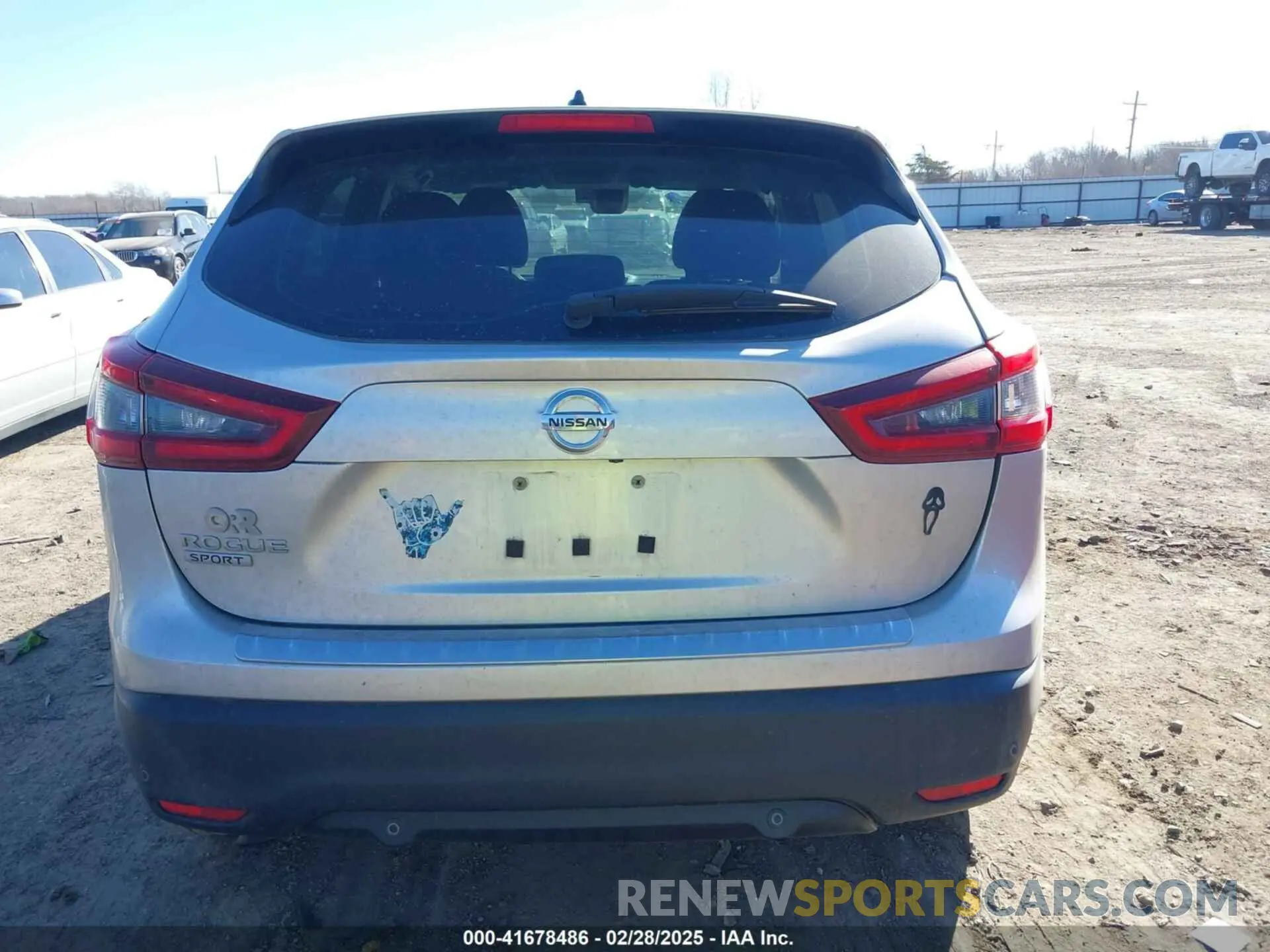16 Photograph of a damaged car JN1BJ1CV3LW543155 NISSAN ROGUE SPORT 2020