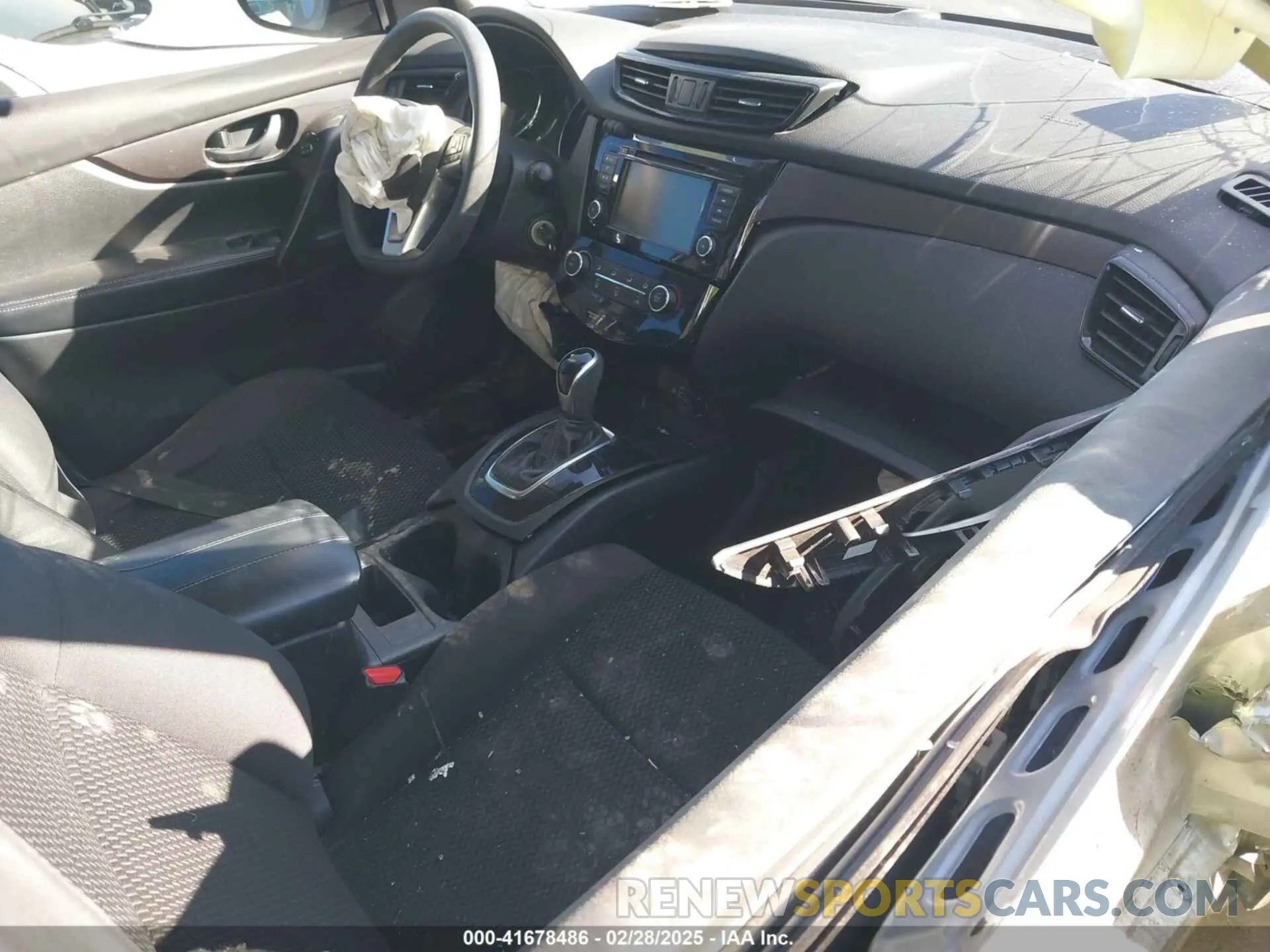 5 Photograph of a damaged car JN1BJ1CV3LW543155 NISSAN ROGUE SPORT 2020