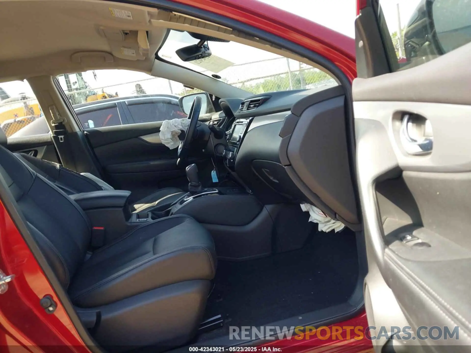 5 Photograph of a damaged car JN1BJ1CV4LW277208 NISSAN ROGUE SPORT 2020
