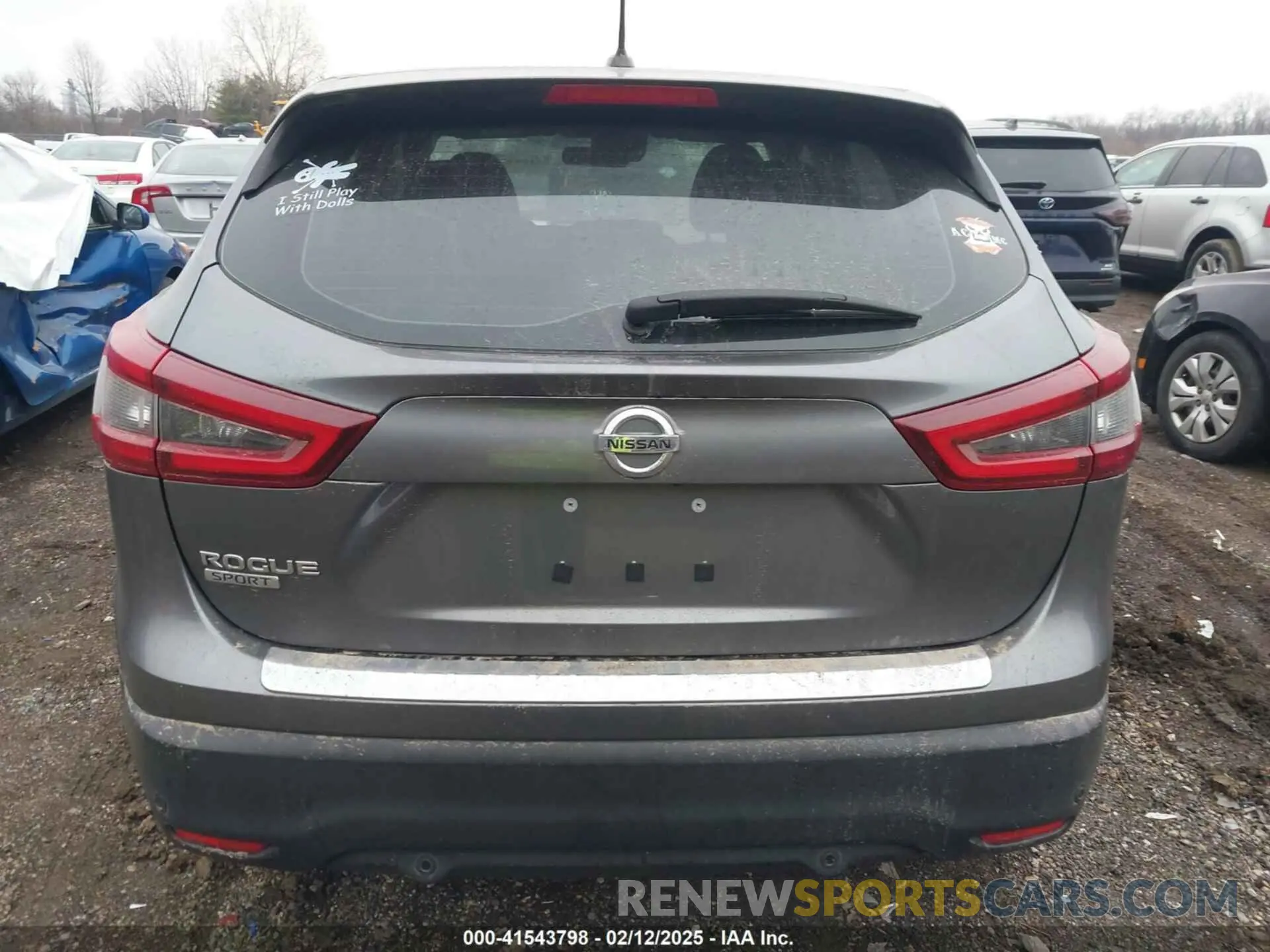 17 Photograph of a damaged car JN1BJ1CV5LW278738 NISSAN ROGUE SPORT 2020